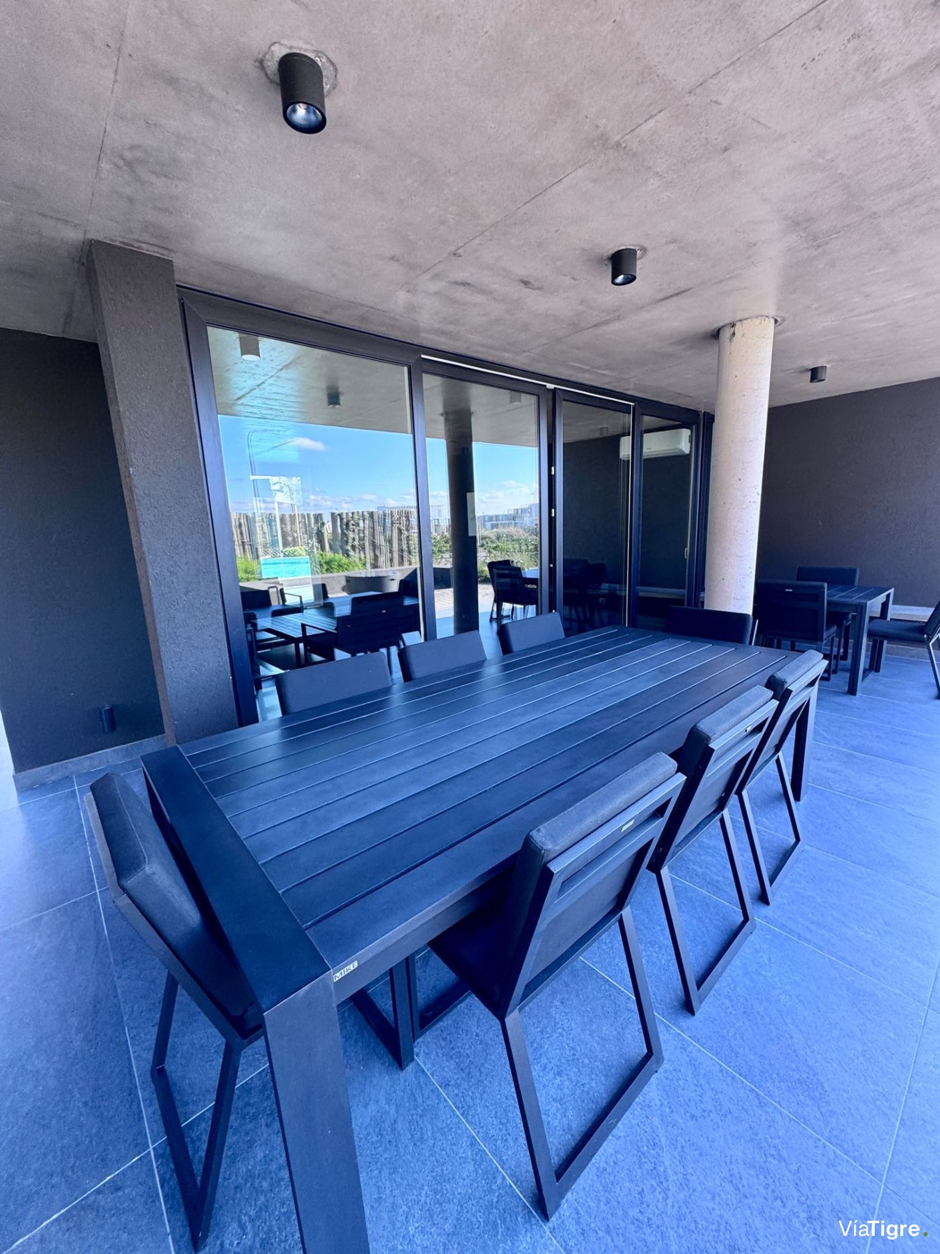 Venta departm 2 ambientes Milenia Nordelta cochera