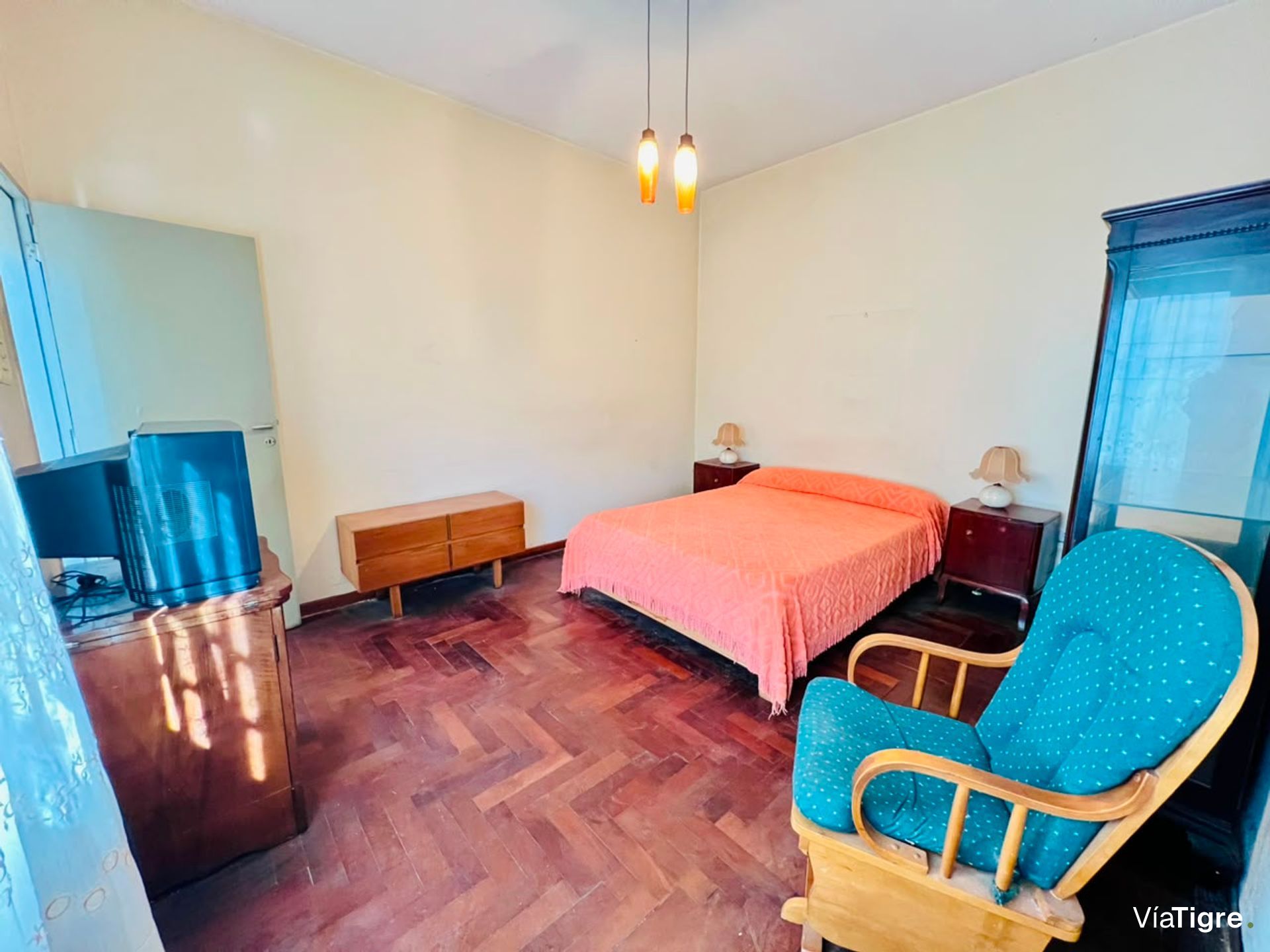 Venta Casa 4 Ambientes En Villa Adelina Con Jardin