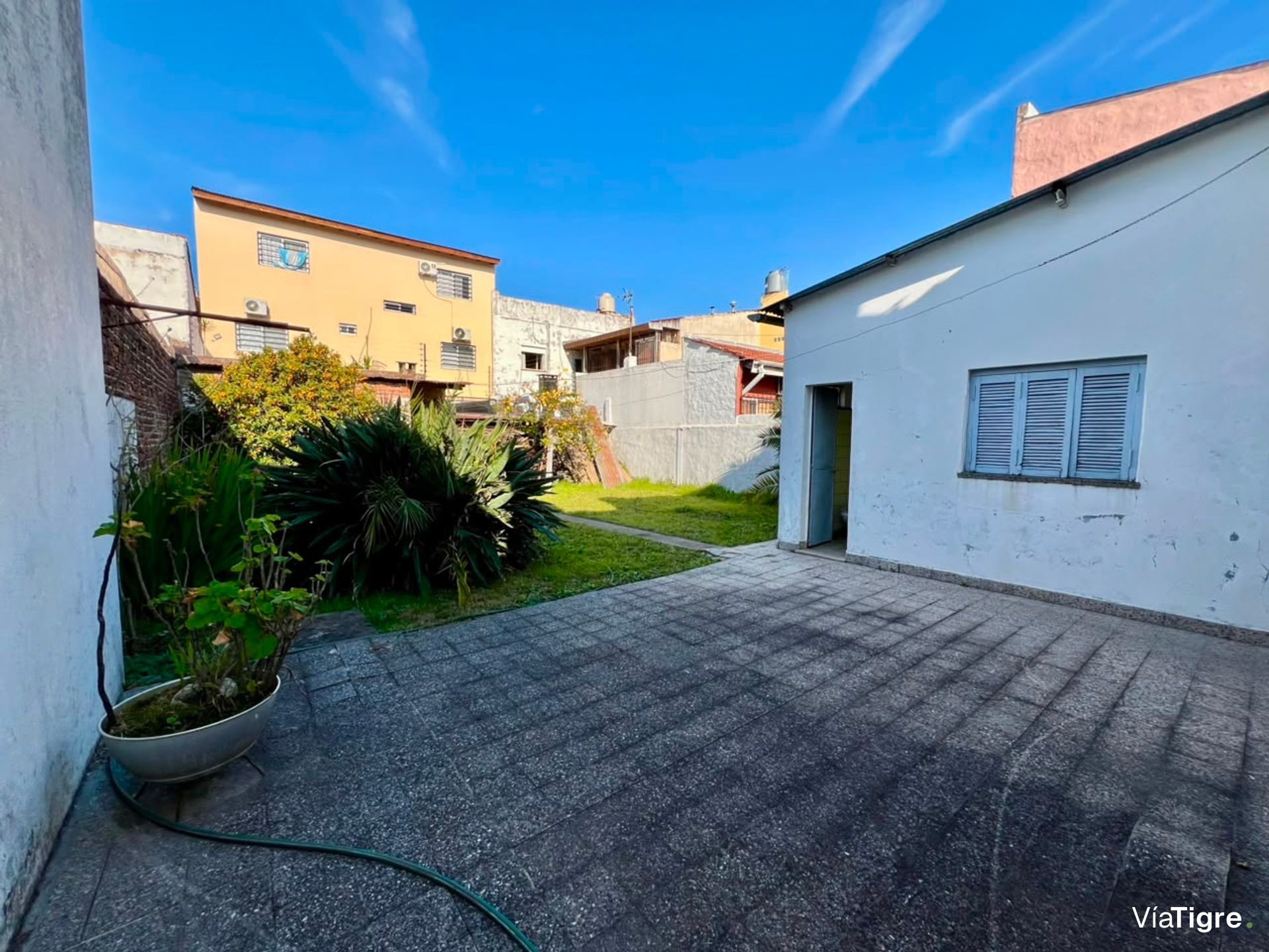 Venta Casa 4 Ambientes En Villa Adelina Con Jardin