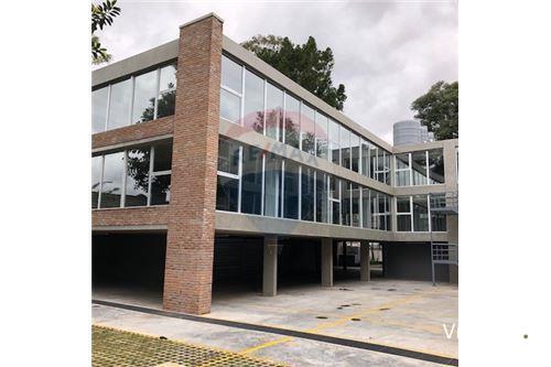San Isidro,Alquiler,oficinas y cocheras AAA