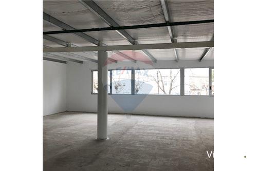 San Isidro,Alquiler,oficinas y cocheras AAA