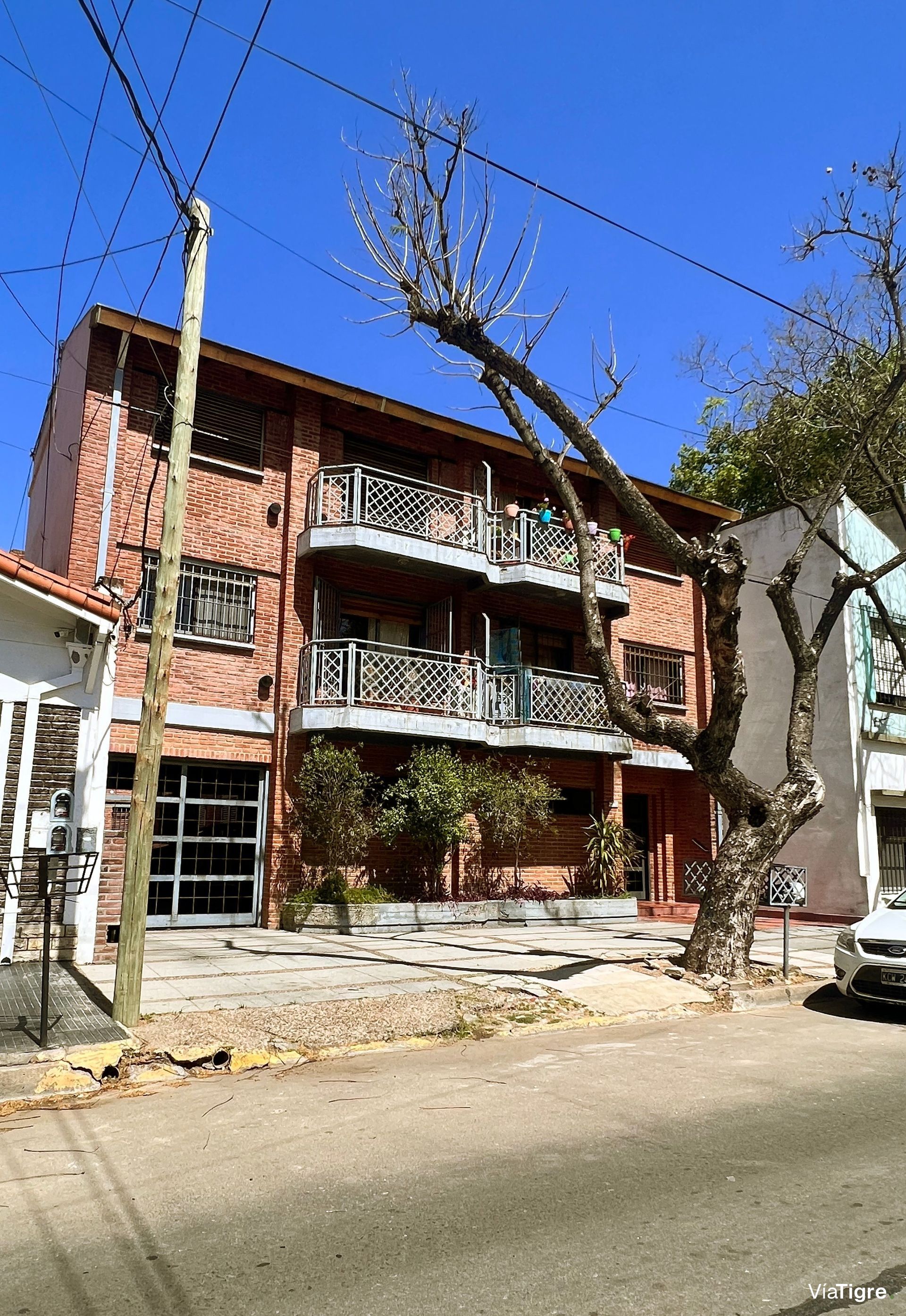 Venta depto 3 amb 3 cocheras San Isidro