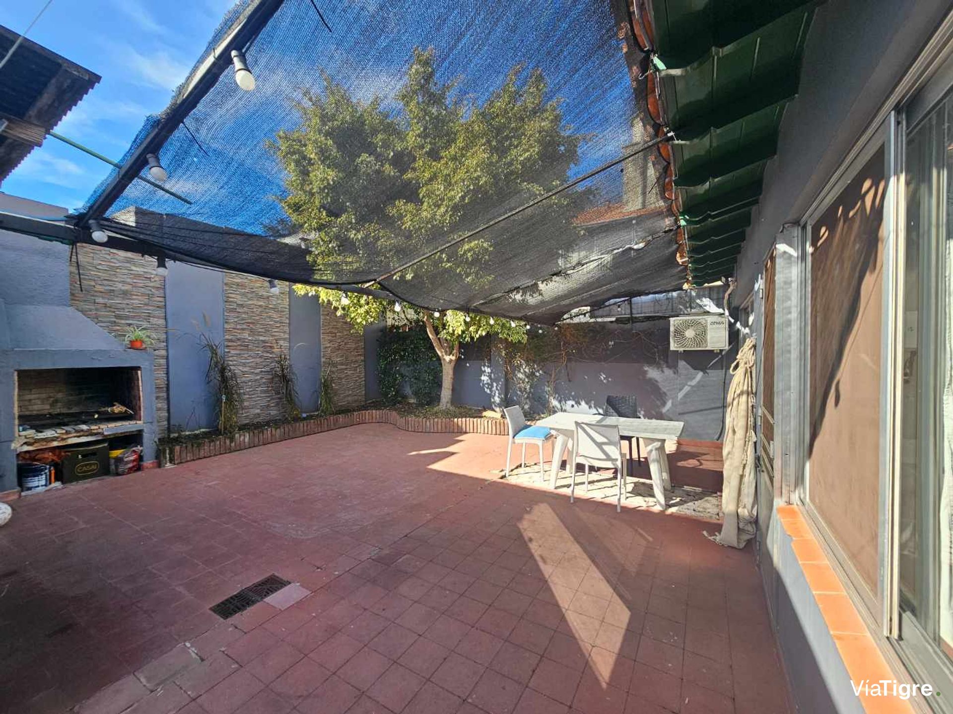 Venta Casa 3 Dormitorios Patio Cochera Luminosa
