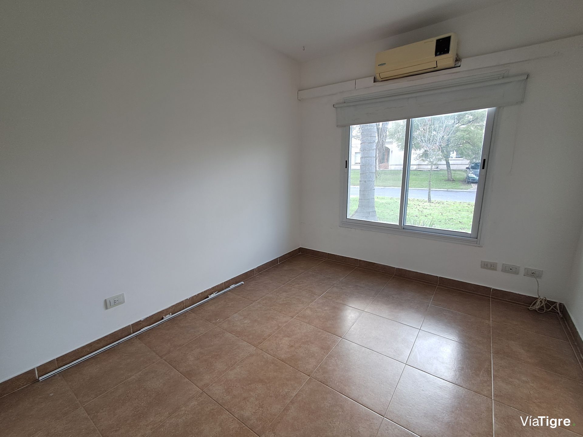 Venta casa en Villanueva Tigre-Lote INTERNO