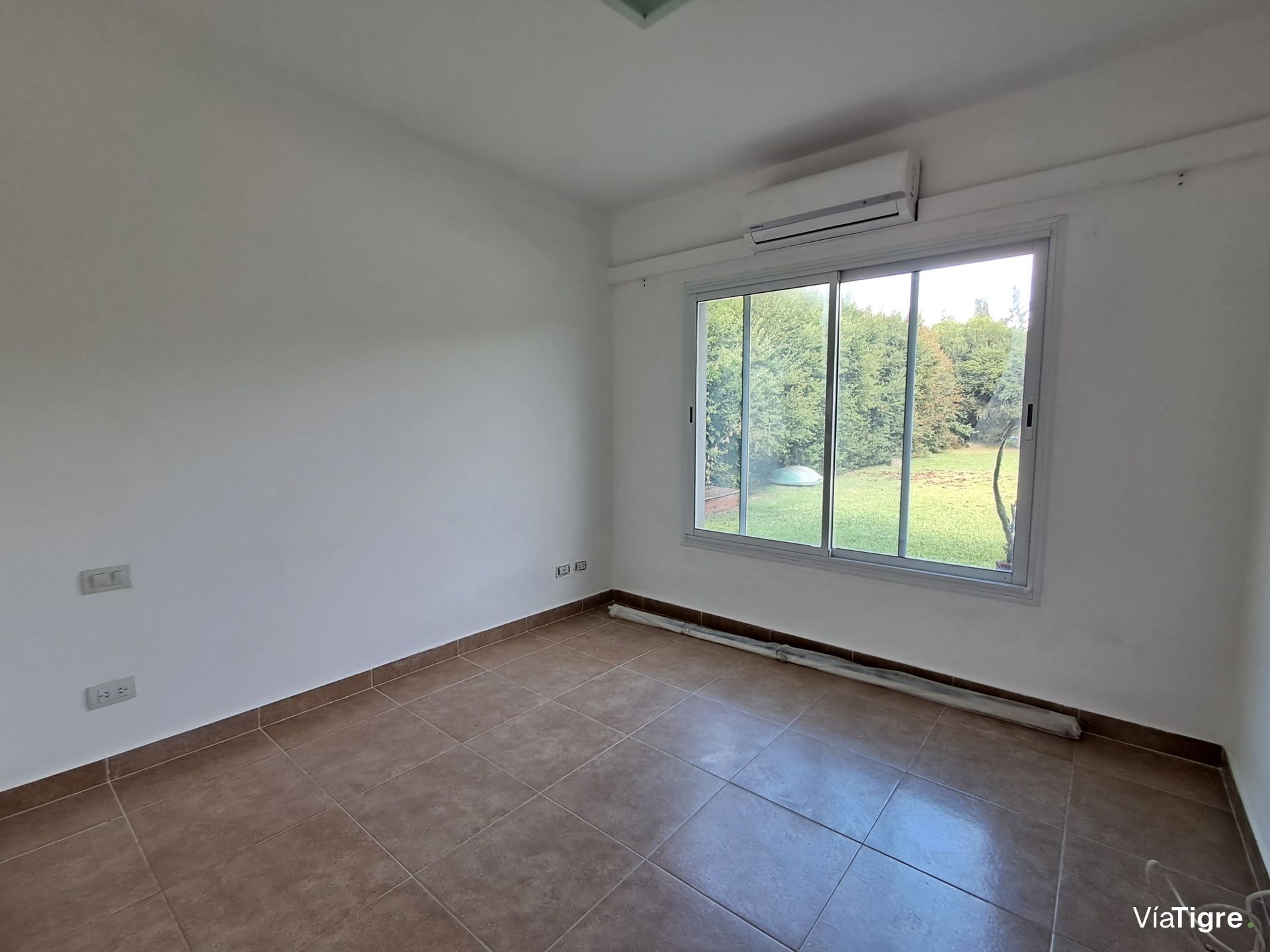 Venta casa en Villanueva Tigre-Lote INTERNO