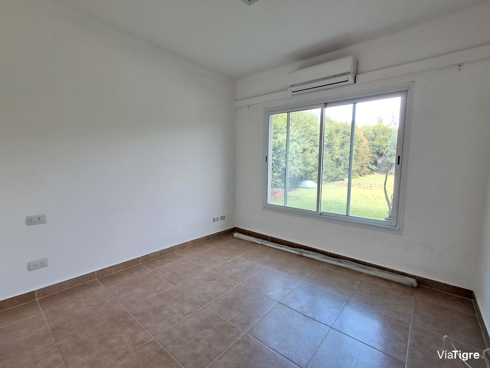 Venta casa en Villanueva Tigre-Lote INTERNO