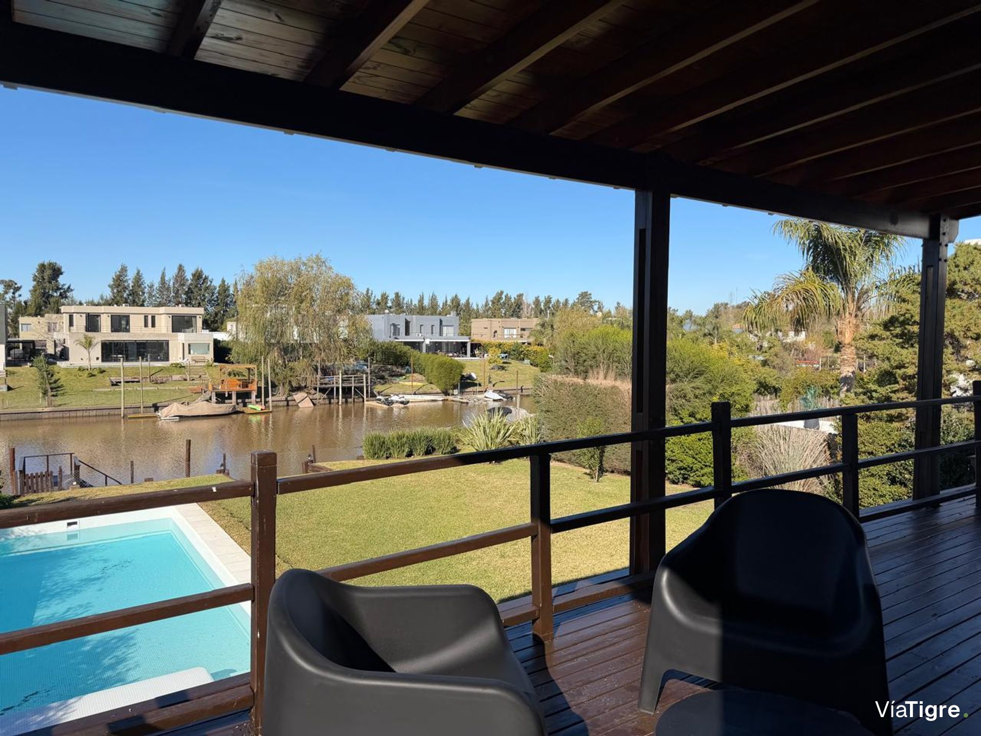 Venta Casa 6 Amb /Pileta B° San Marcos Villanueva