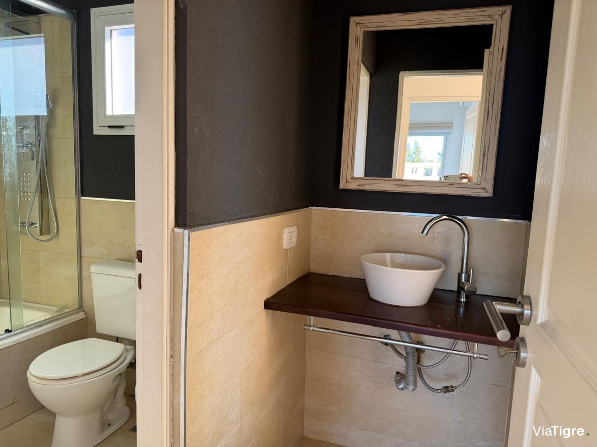 Venta Casa 6 Amb /Pileta B° San Marcos Villanueva