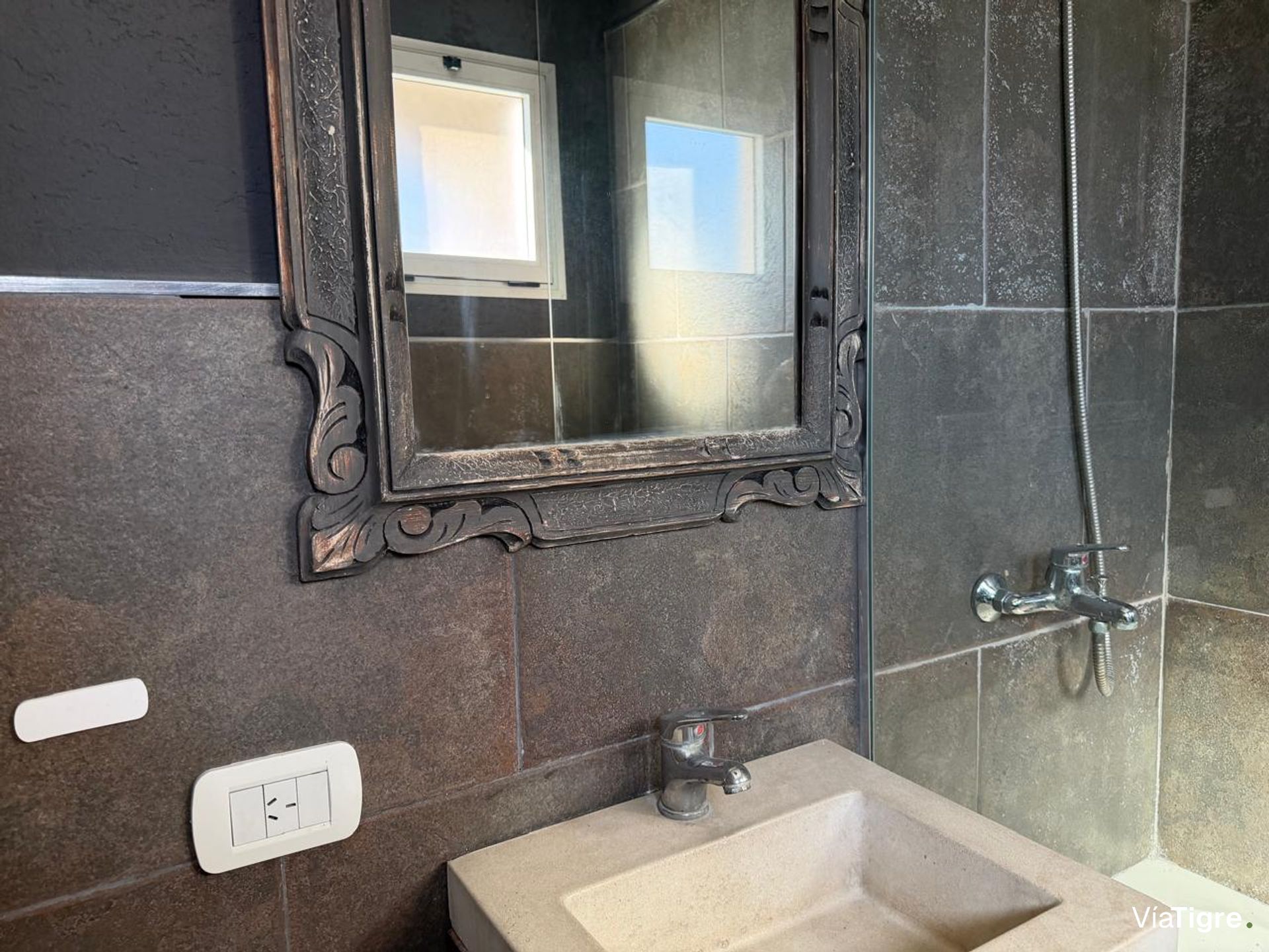 Venta Casa 6 Amb /Pileta B° San Marcos Villanueva