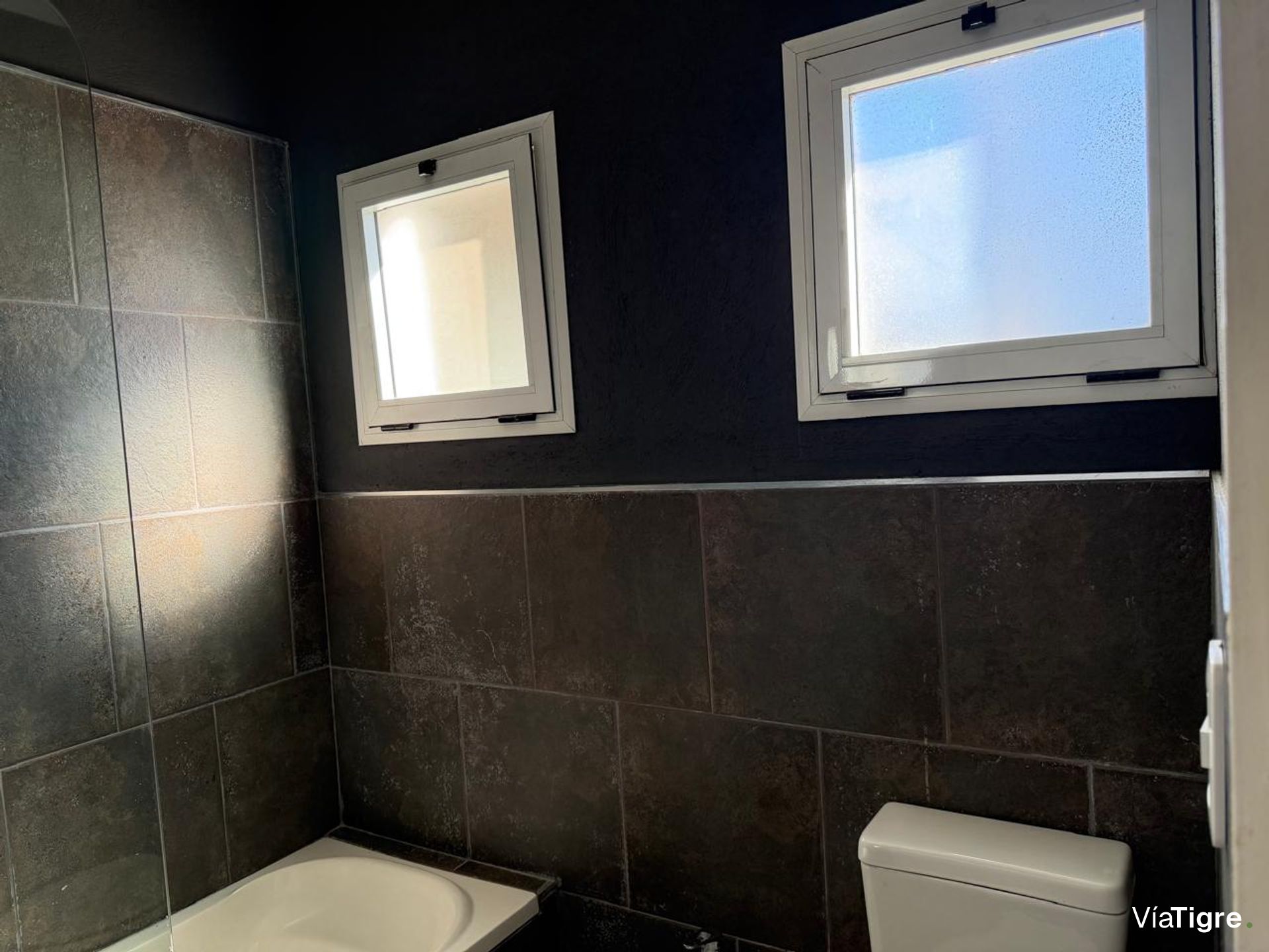Venta Casa 6 Amb /Pileta B° San Marcos Villanueva