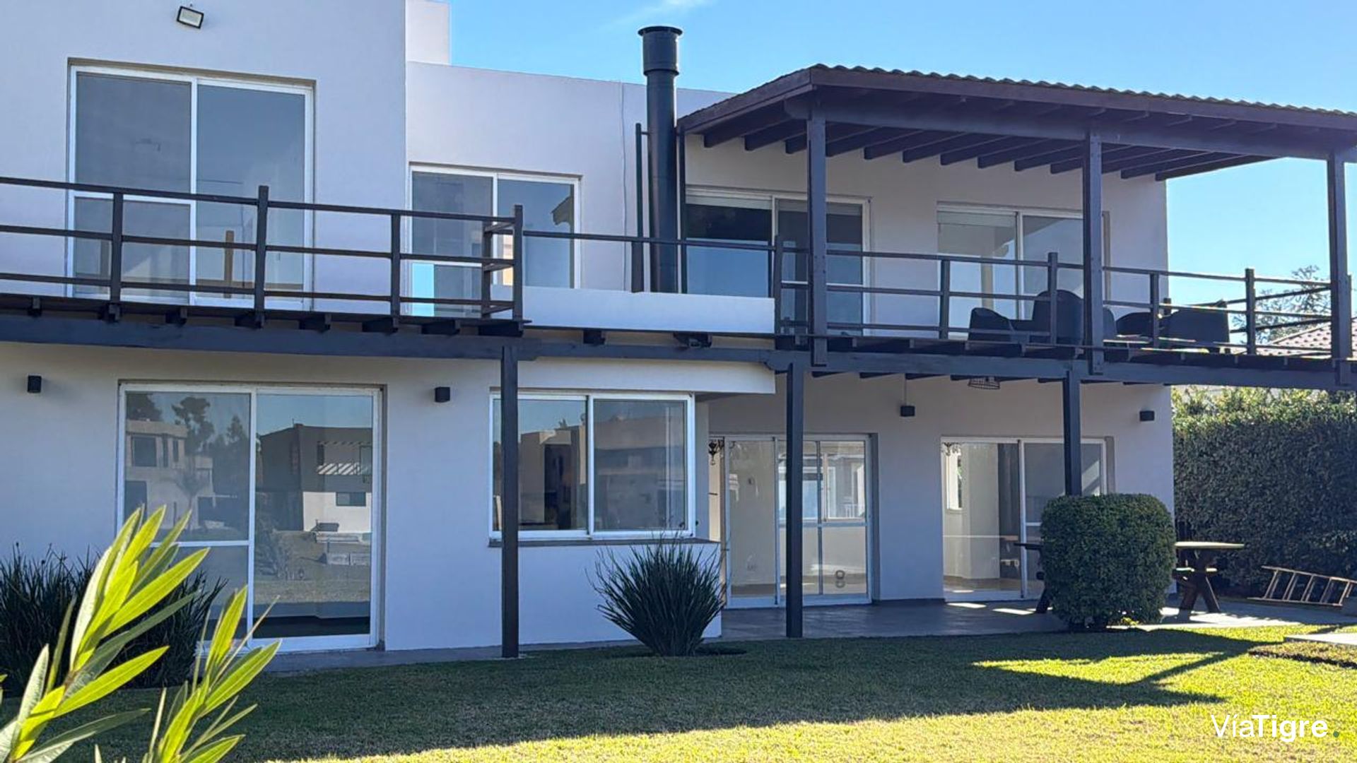 Venta Casa 6 Amb /Pileta B° San Marcos Villanueva