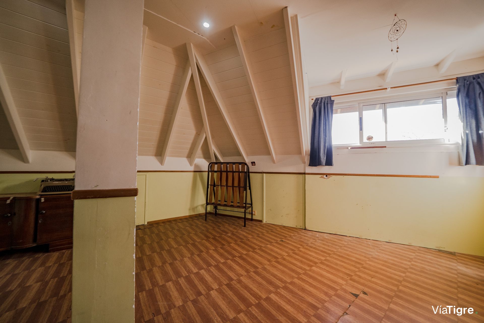 Venta Casa Villa Adelina 8 Ambientes Permuta