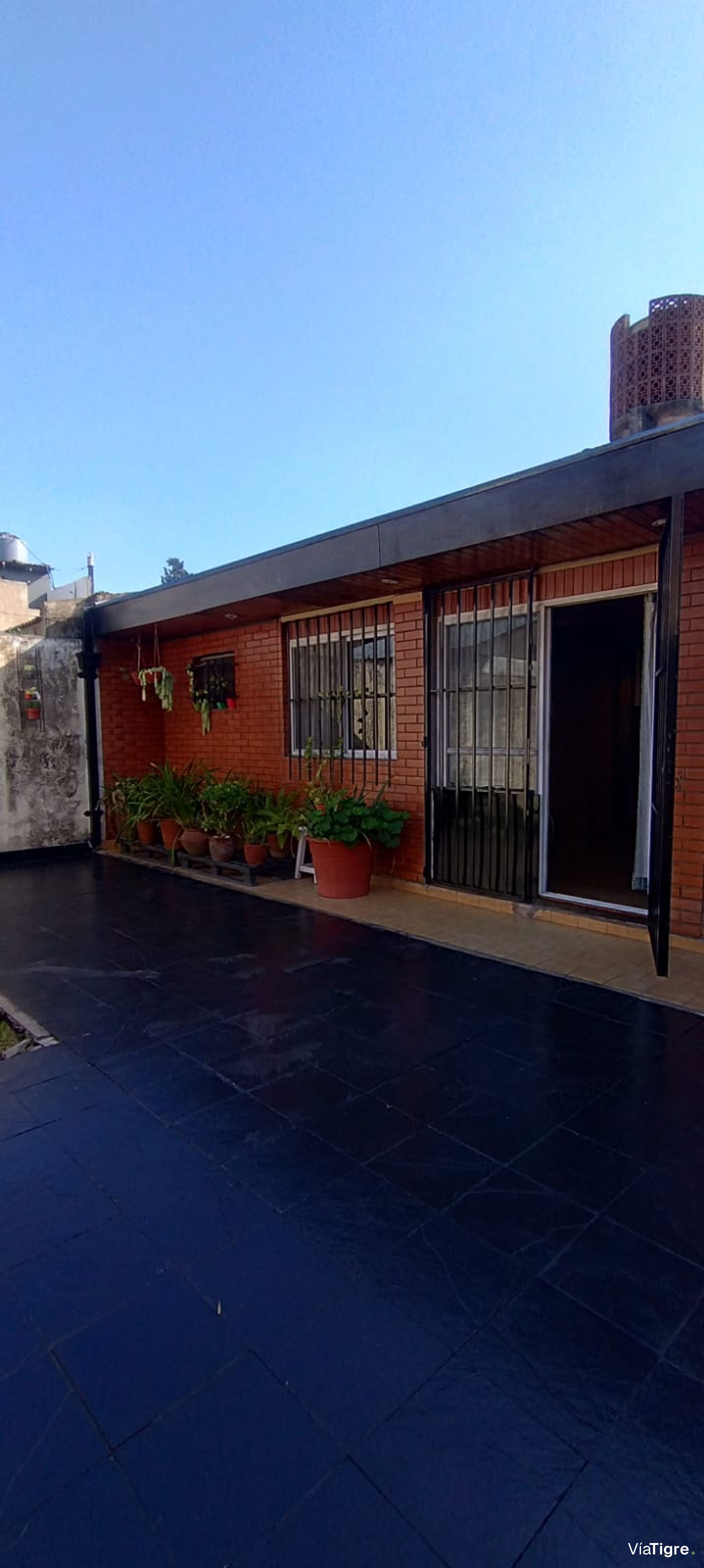 Venta Casa 3 Ambientes Con Cochera Y Quincho