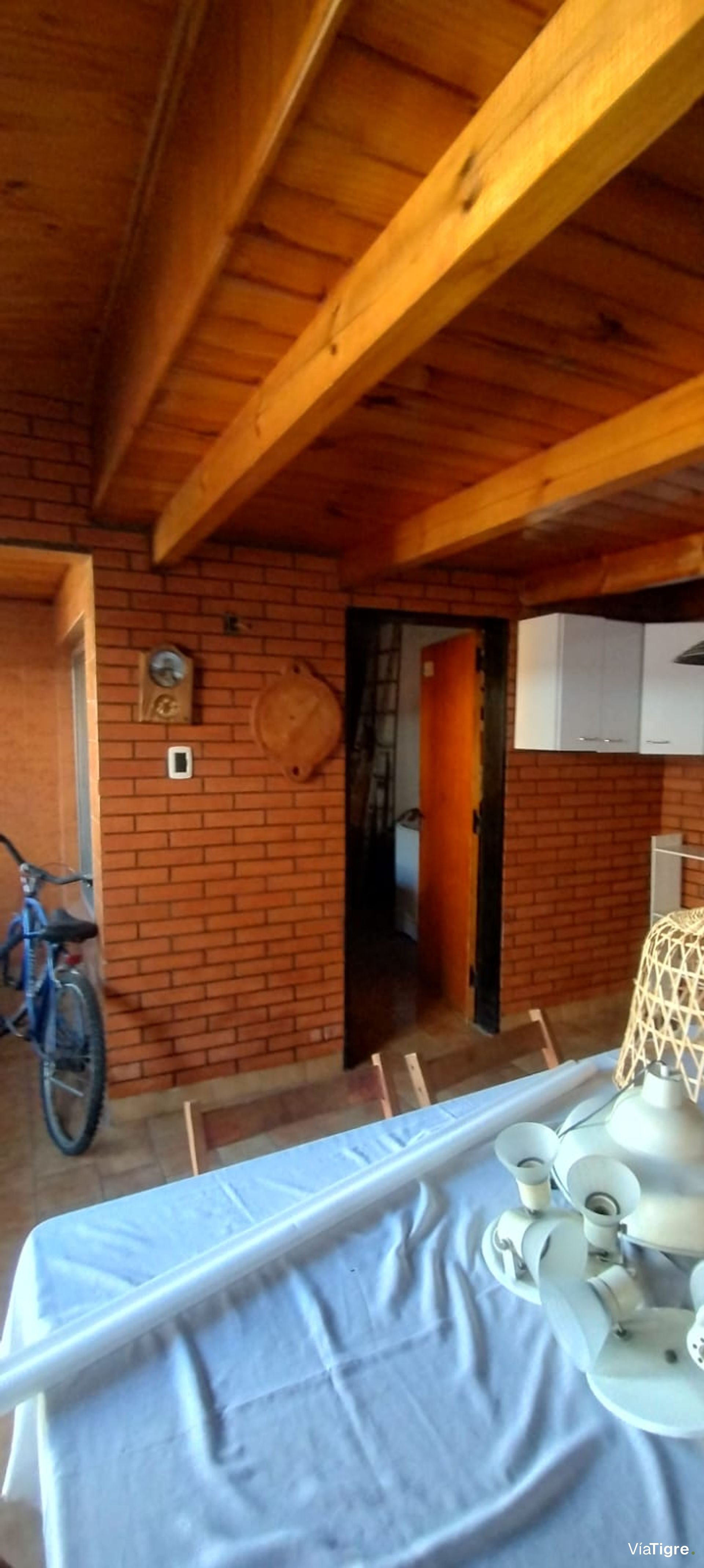 Venta Casa 3 Ambientes Con Cochera Y Quincho