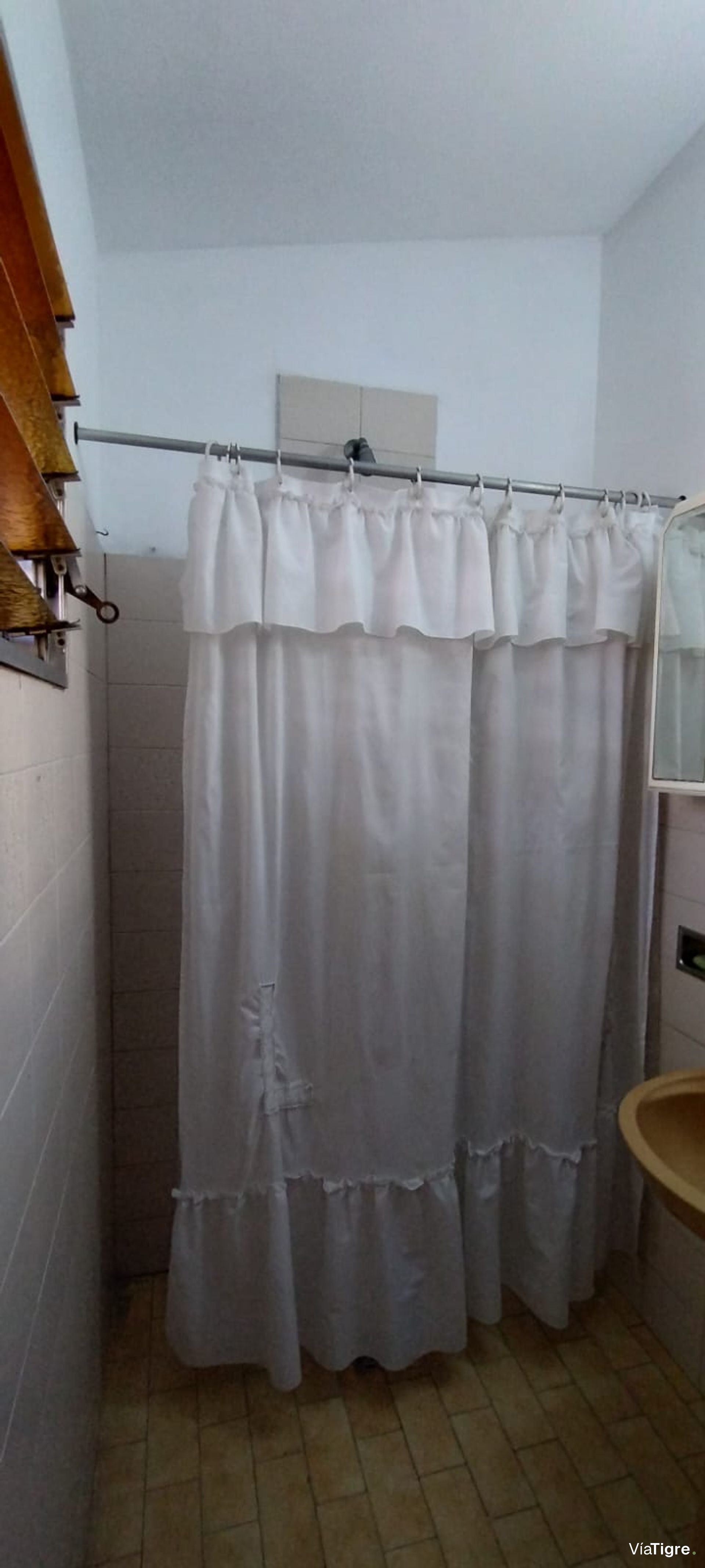 Venta Casa 3 Ambientes Con Cochera Y Quincho