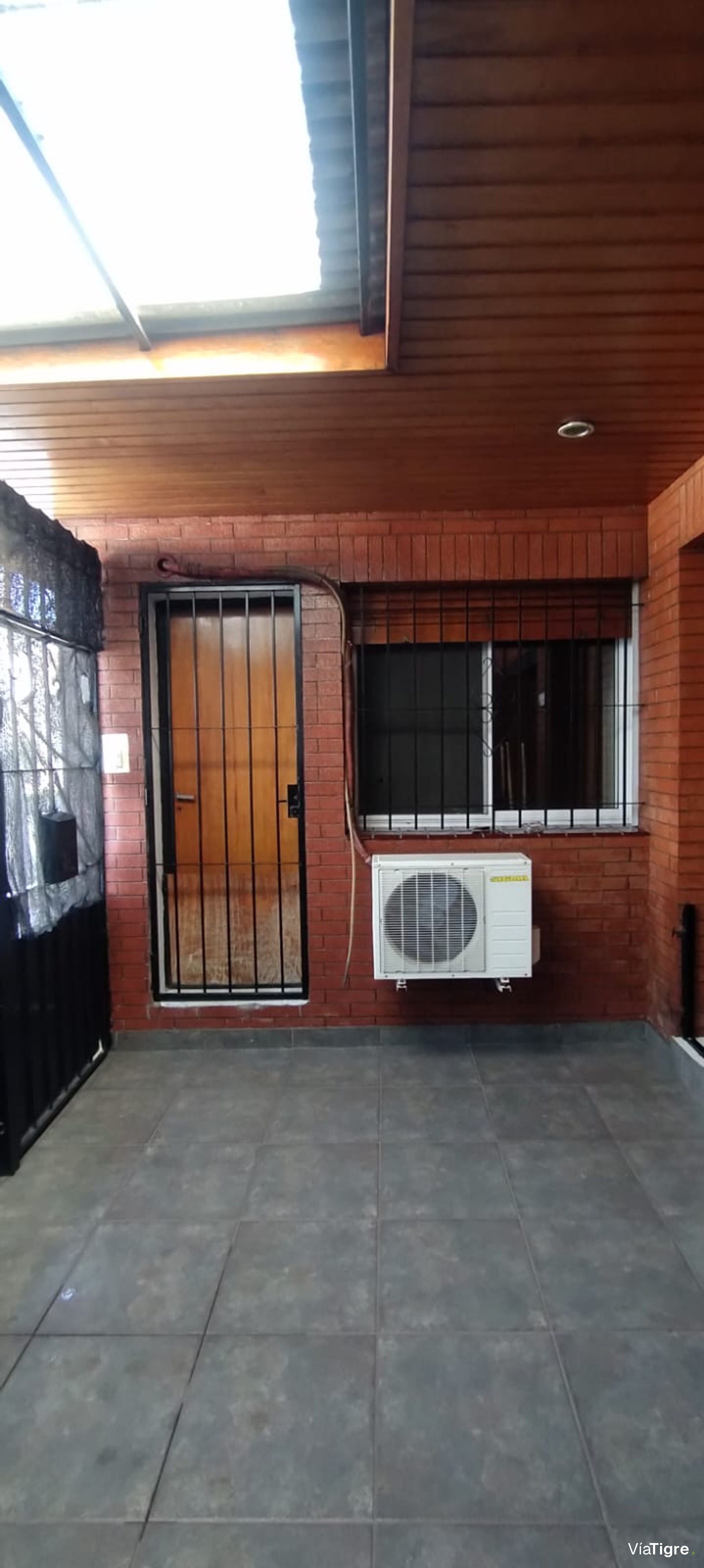 Venta Casa 3 Ambientes Con Cochera Y Quincho