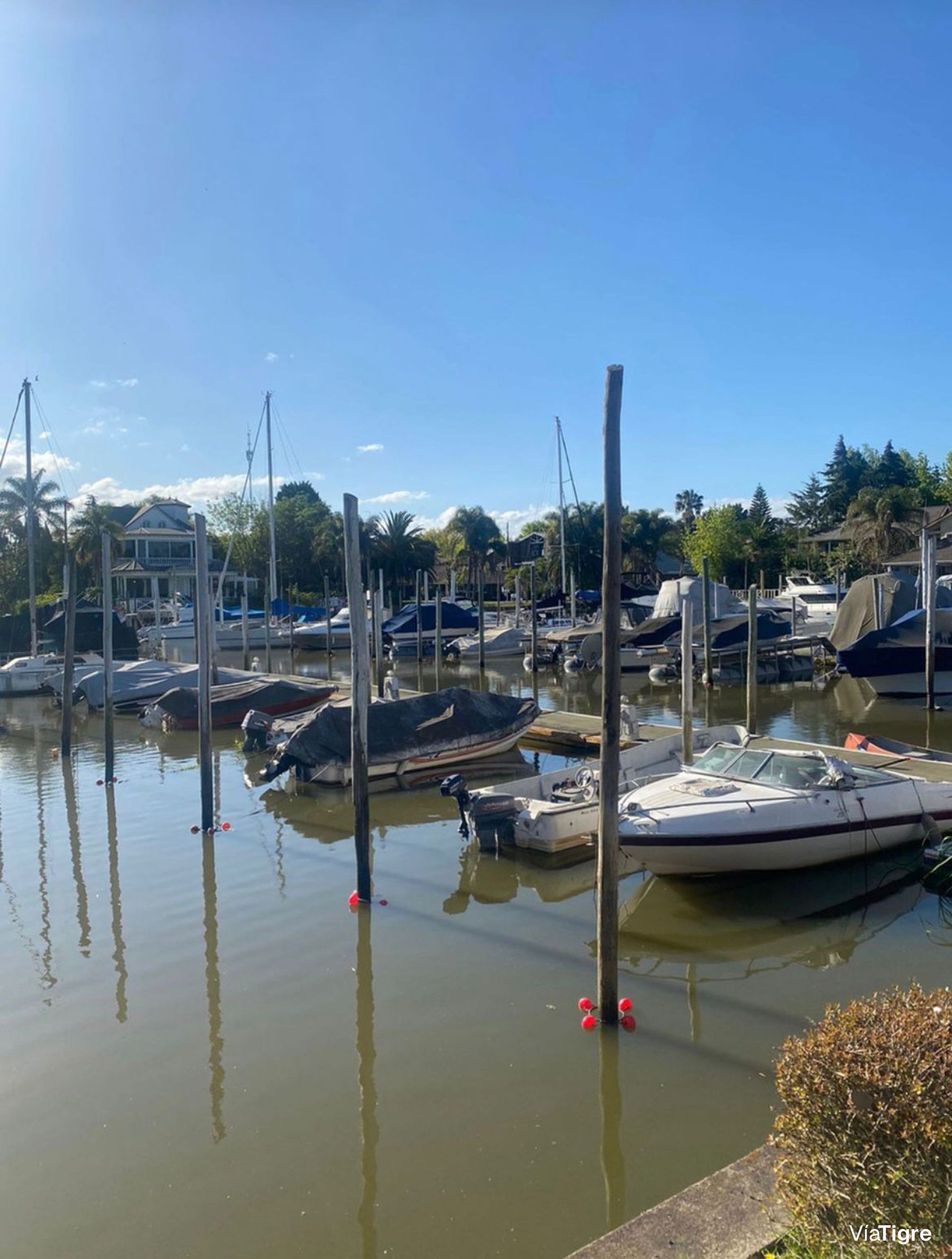 Venta lote interno en Boatcenter con amarra