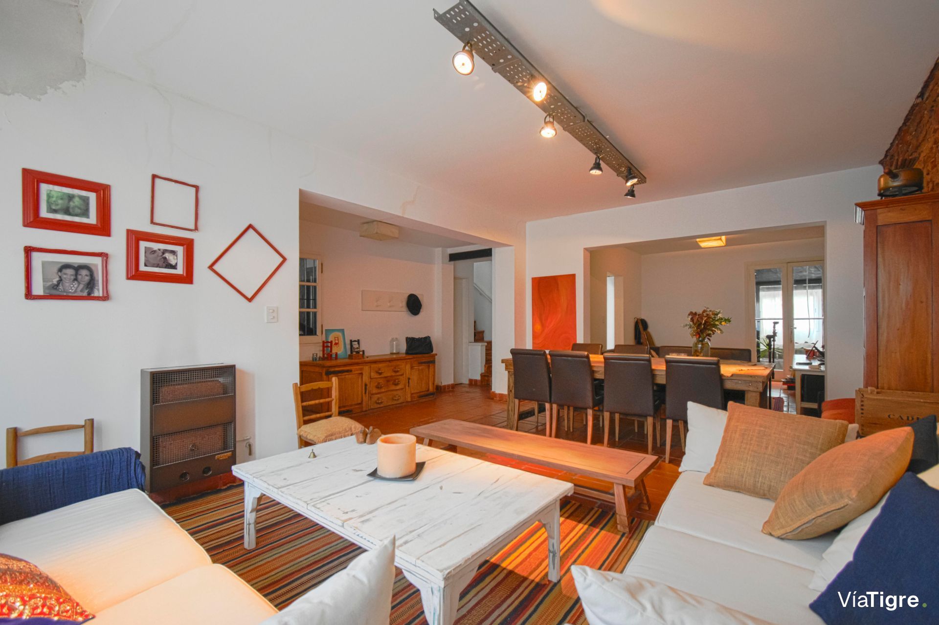 Venta casa lote propio con quincho y pileta