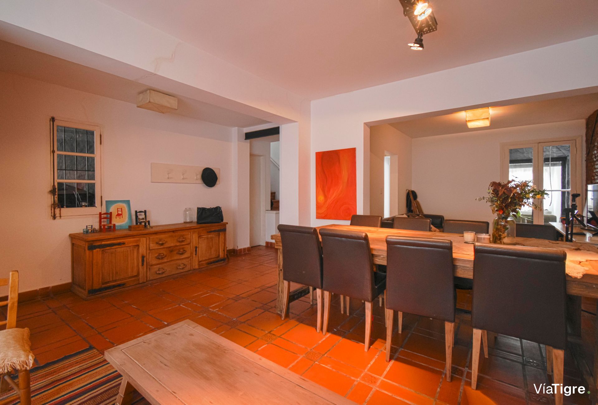 Venta casa lote propio con quincho y pileta