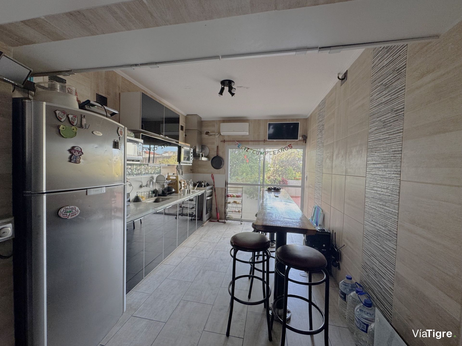 Local Con Vivienda En Venta – Corazón De Martínez