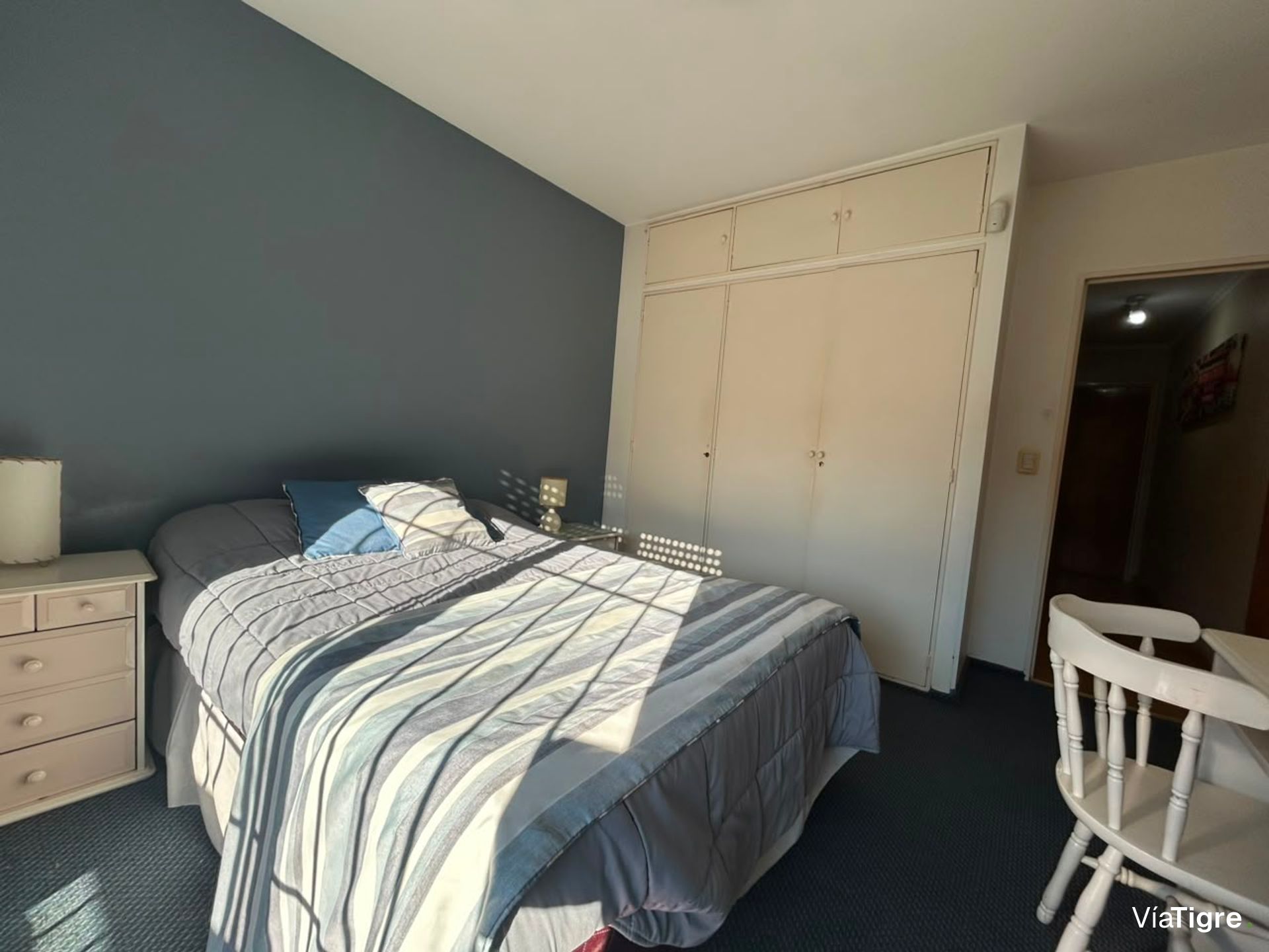 Triplex con patio, piscina, Apto Crédito