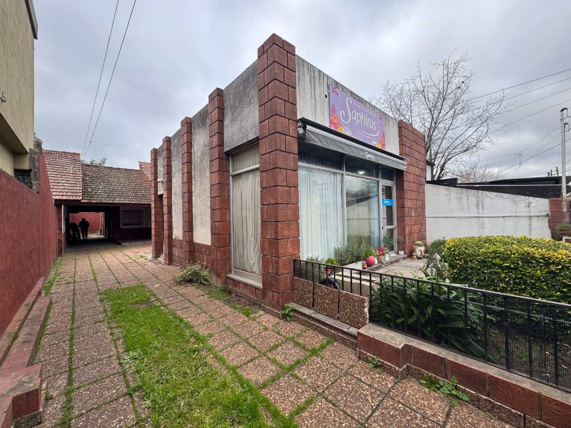Venta-Local+Casa- C/Garage- El Talar-Lote Amplio