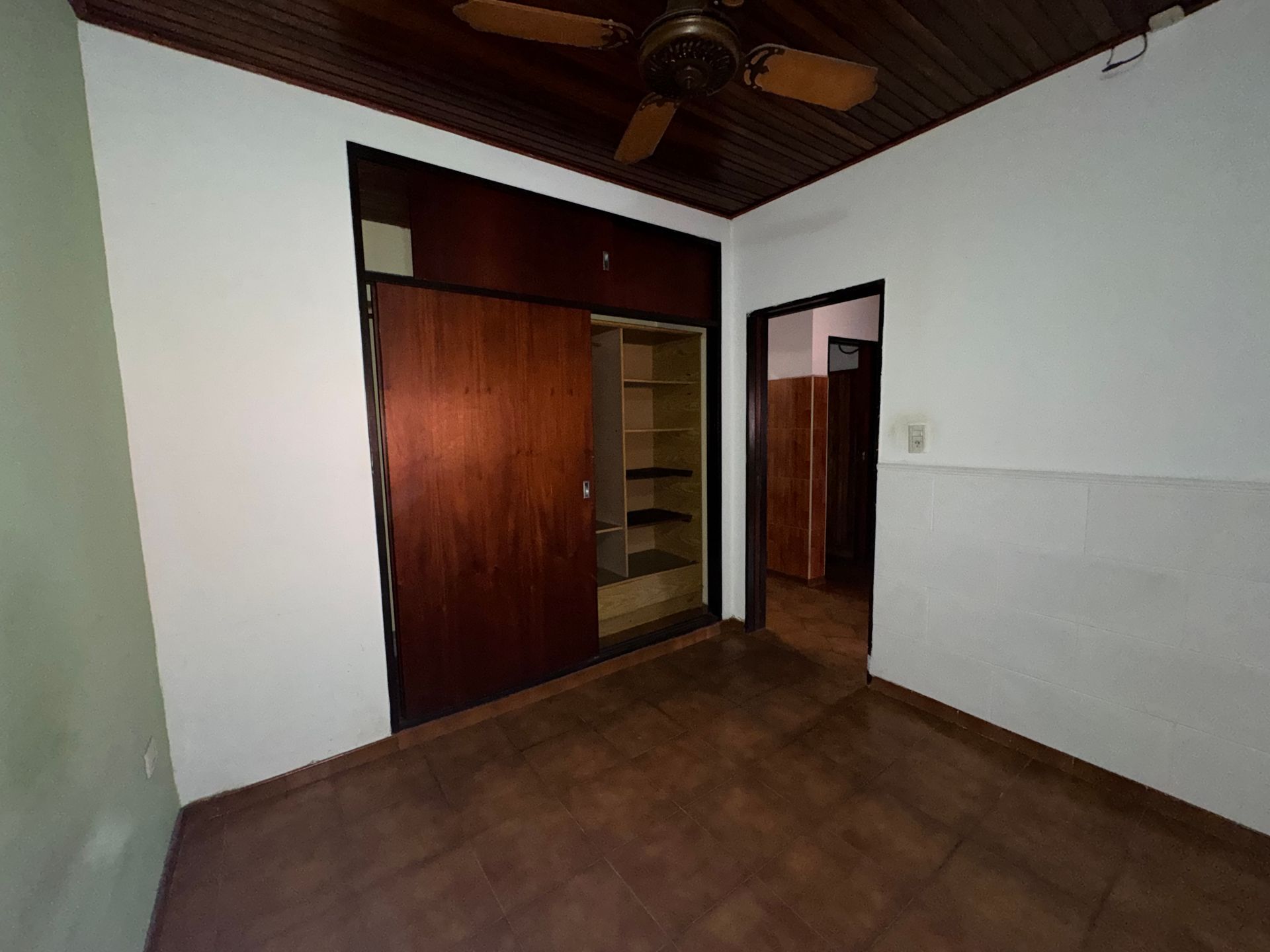 Venta-Local+Casa- C/Garage- El Talar-Lote Amplio