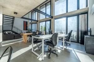 Venta Oficina Premium 2 cocheras Amoblada Olivos