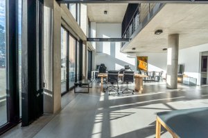 Venta Oficina Premium 2 cocheras Amoblada Olivos