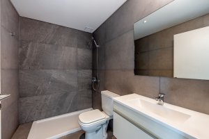 Venta Oficina Premium 2 cocheras Amoblada Olivos