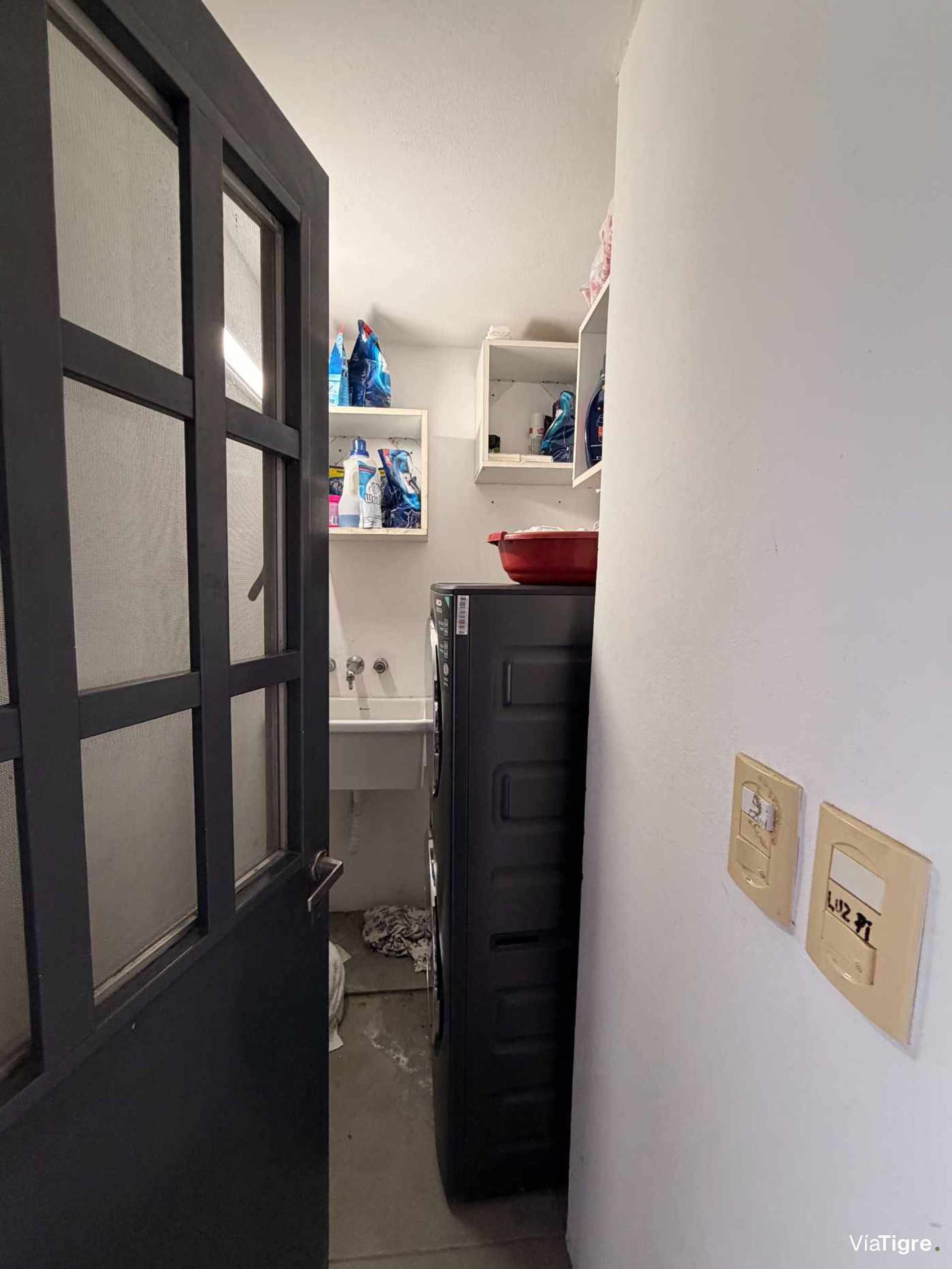 Triplex 4 Ambientes En Venta Martinez Con Pileta