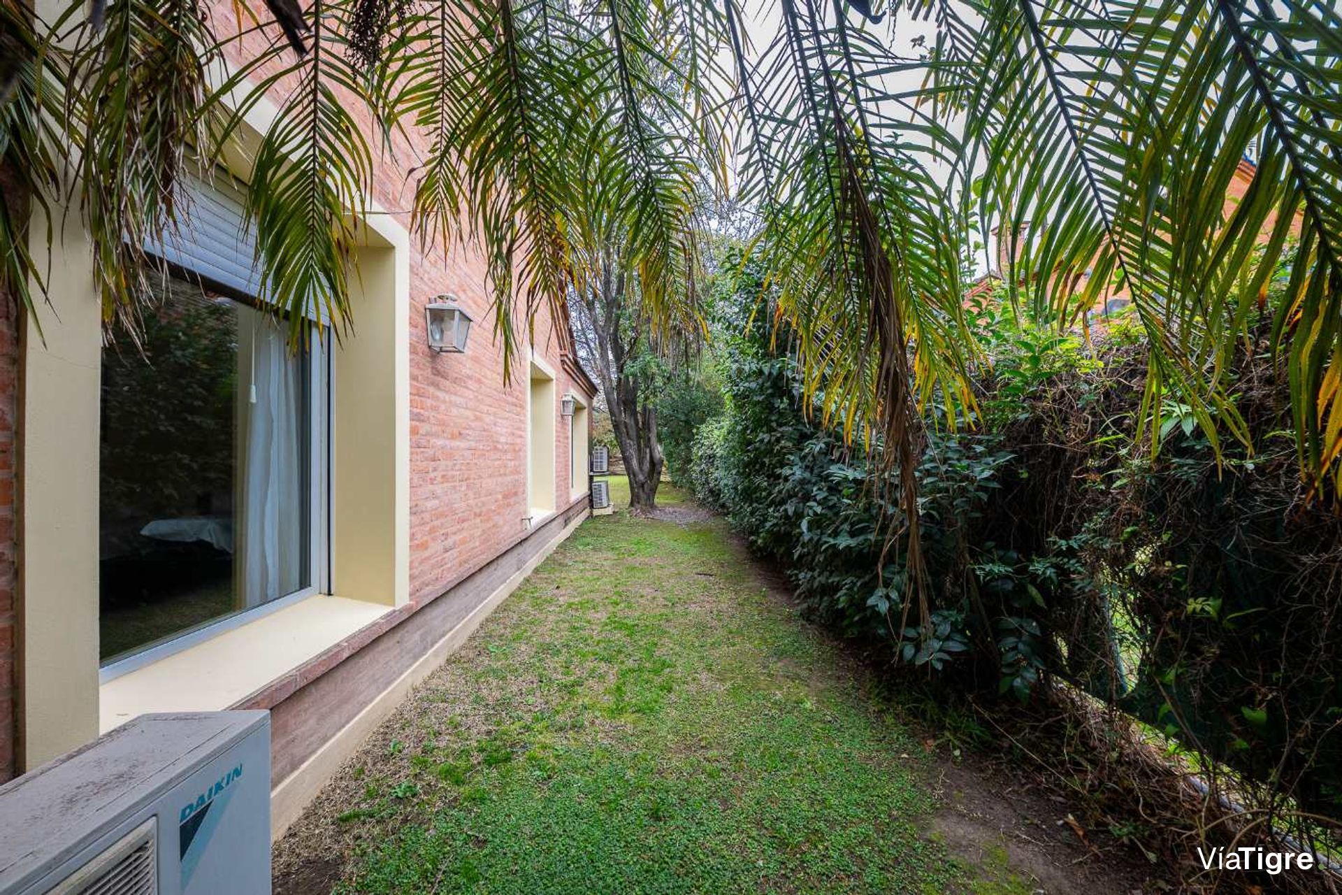 Venta casa 7 amb PILETA, JARDIN, La Horqueta