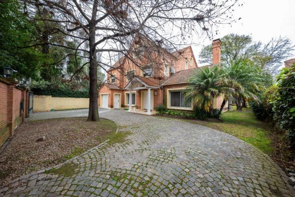 Venta casa 7 amb PILETA, JARDIN, La Horqueta