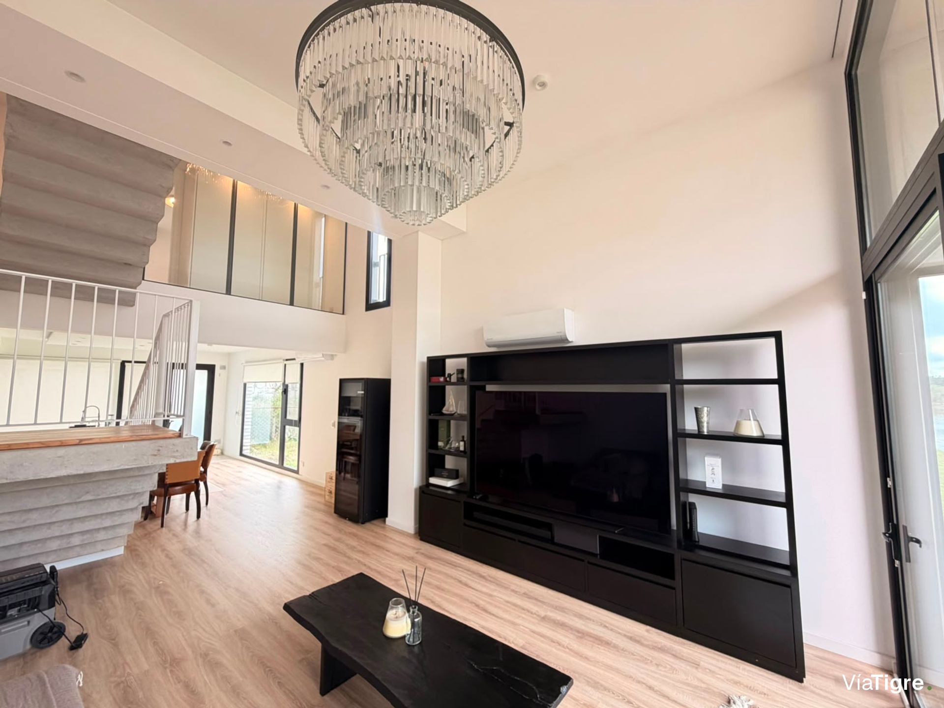 VENTA Depto 4 amb. con amarra en Venice Tigre