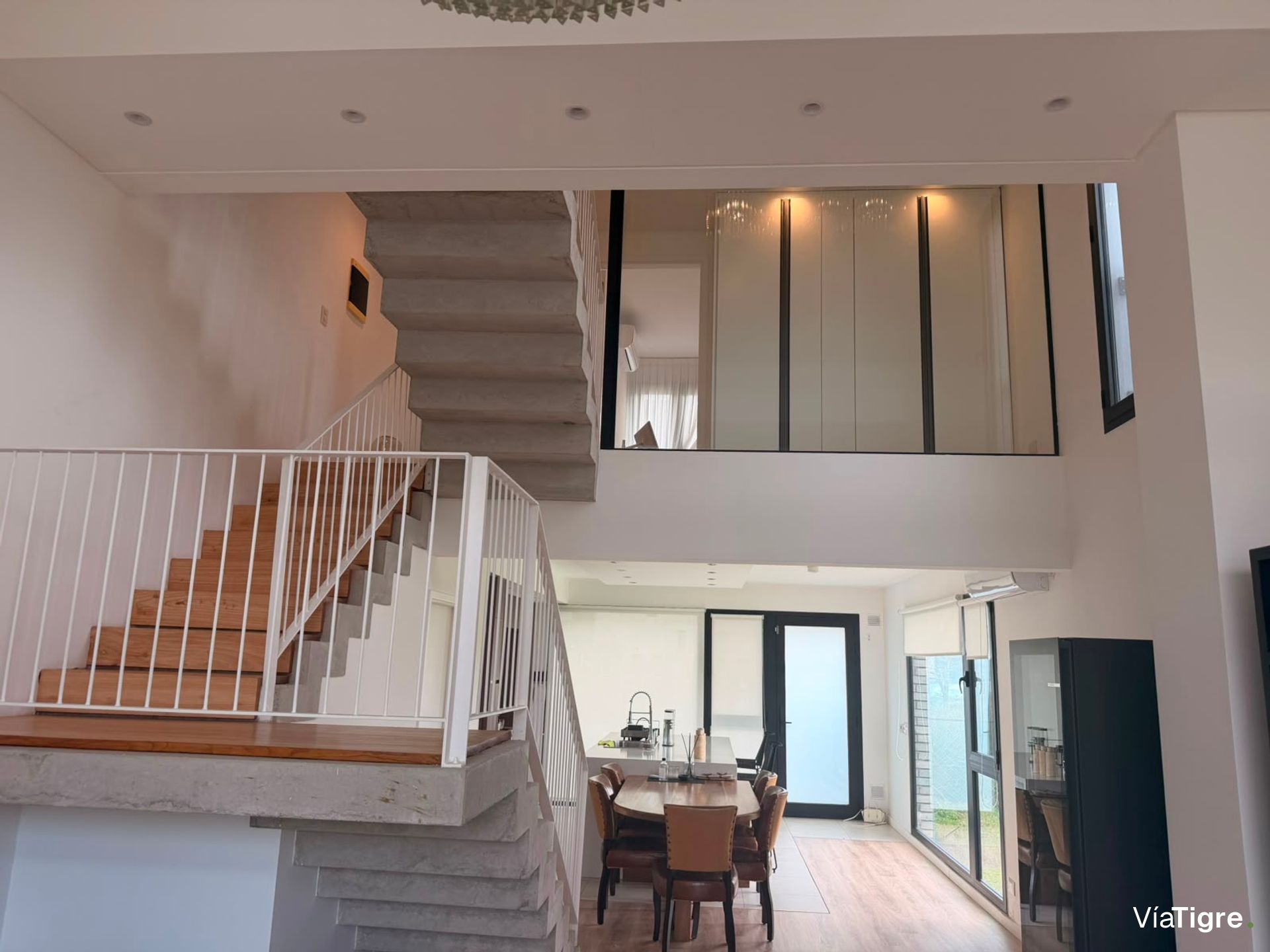 VENTA Depto 4 amb. con amarra en Venice Tigre