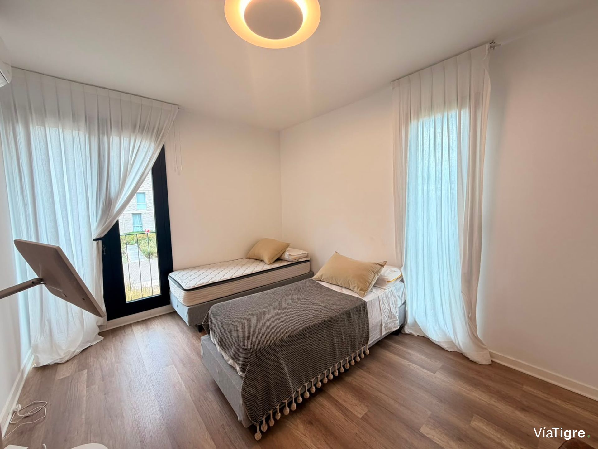 VENTA Depto 4 amb. con amarra en Venice Tigre
