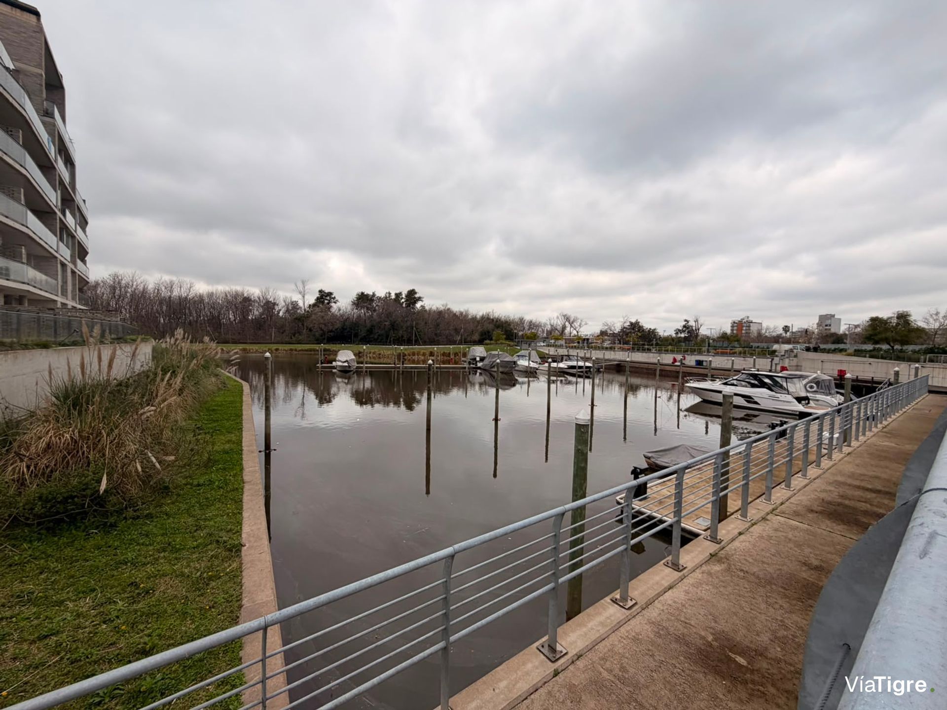 VENTA Depto 4 amb. con amarra en Venice Tigre