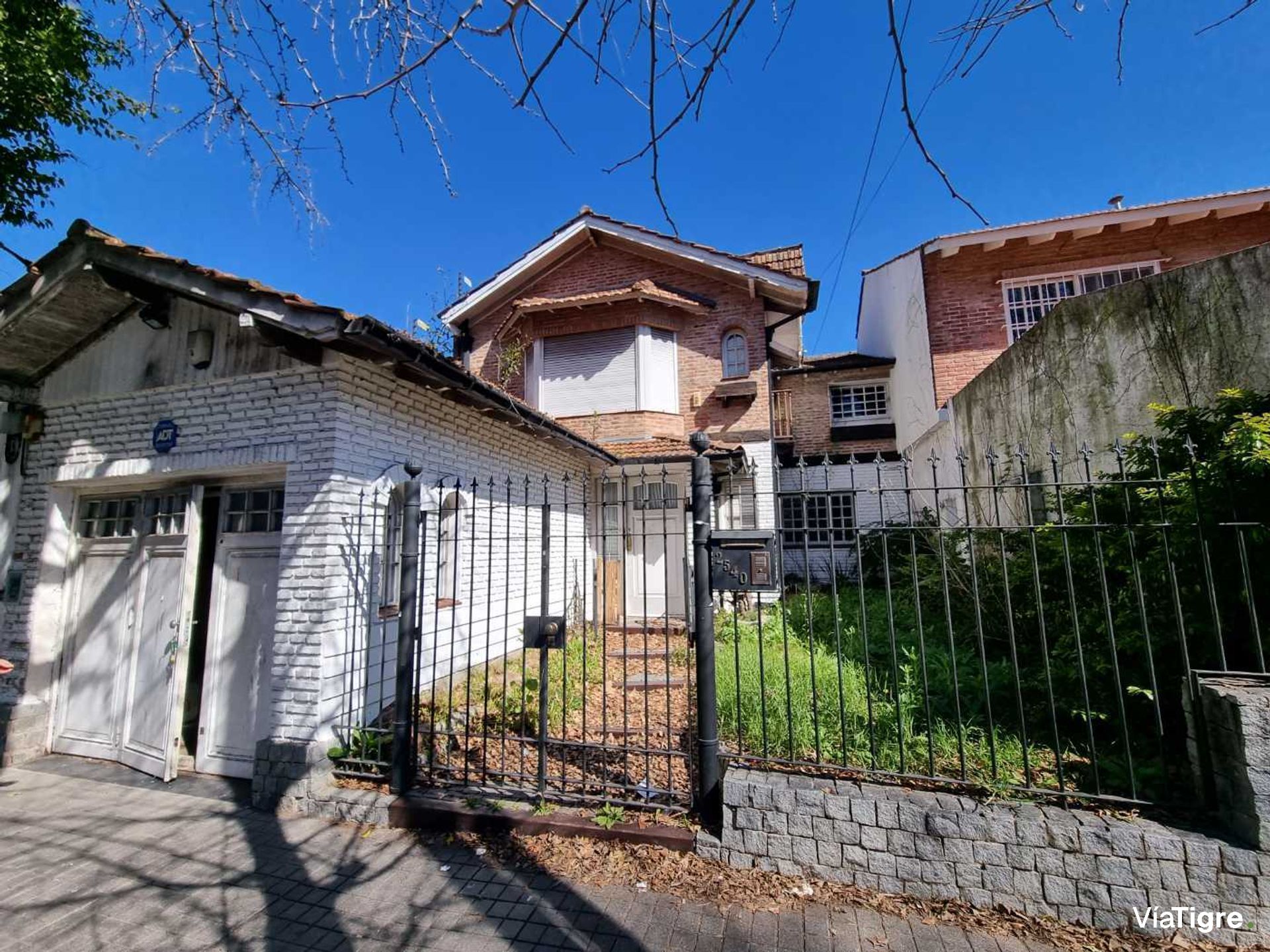 Casa En Venta Olivos Vte Lopez Jardin Y Pileta