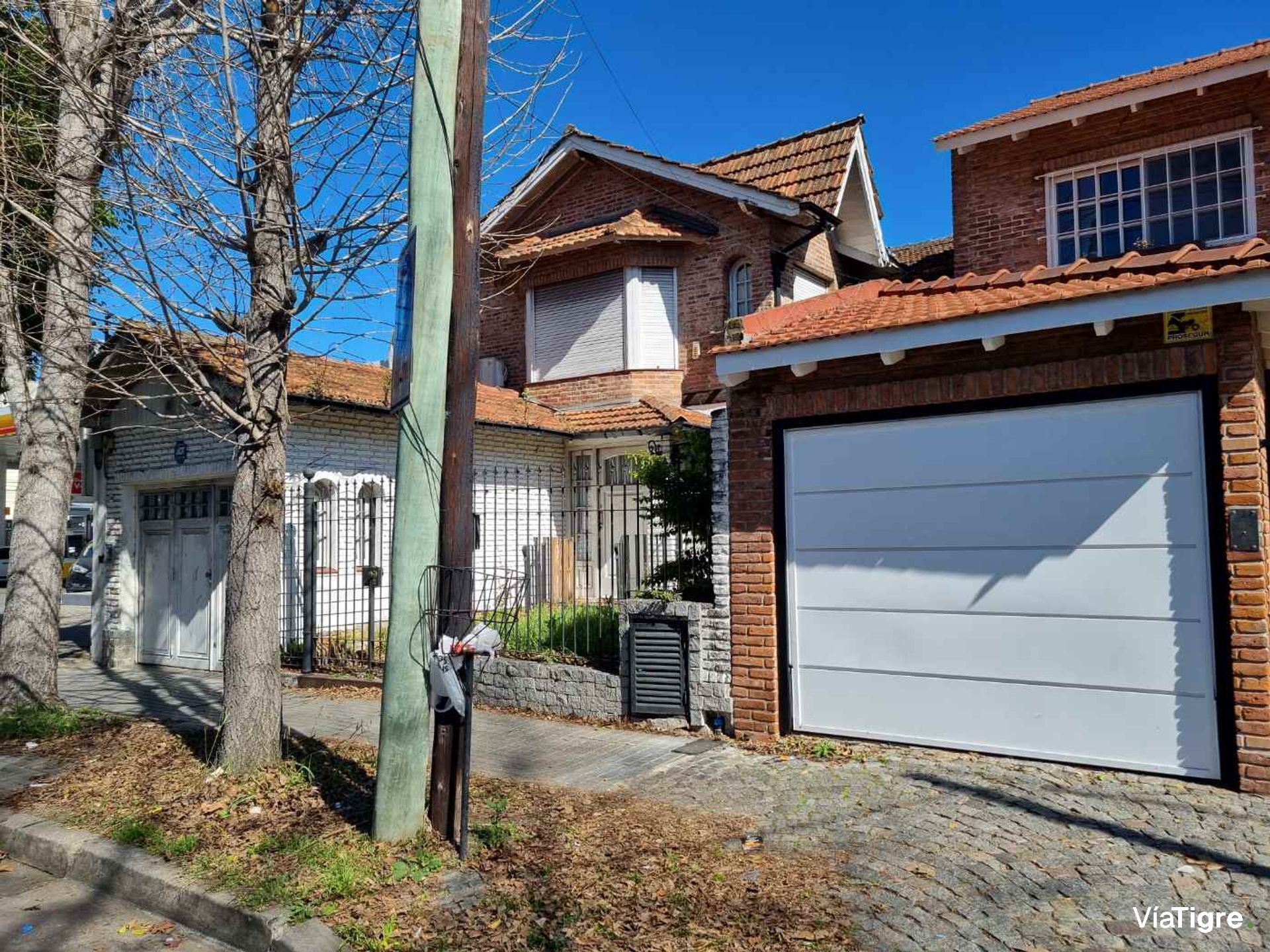 Casa En Venta Olivos Vte Lopez Jardin Y Pileta