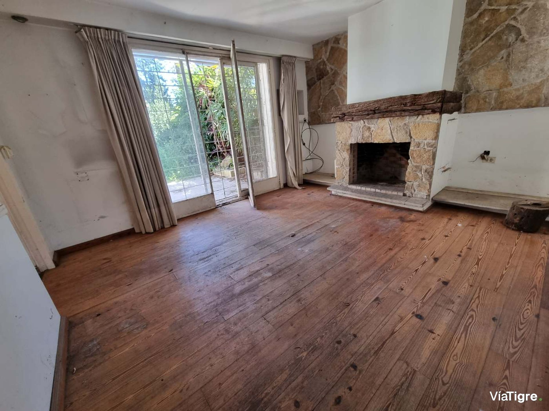 Casa En Venta Olivos Vte Lopez Jardin Y Pileta