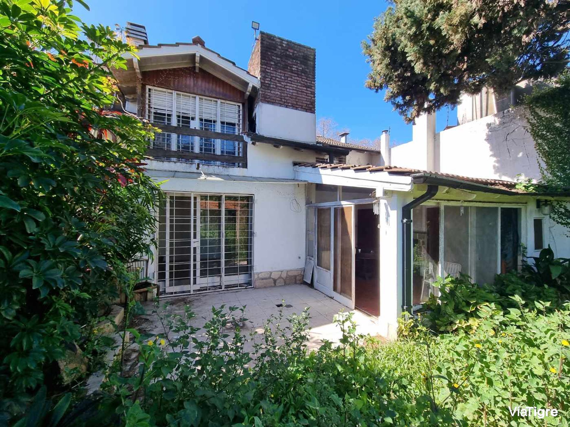 Casa En Venta Olivos Vte Lopez Jardin Y Pileta