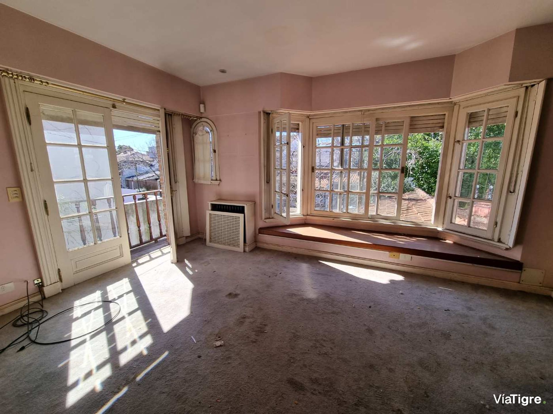 Casa En Venta Olivos Vte Lopez Jardin Y Pileta