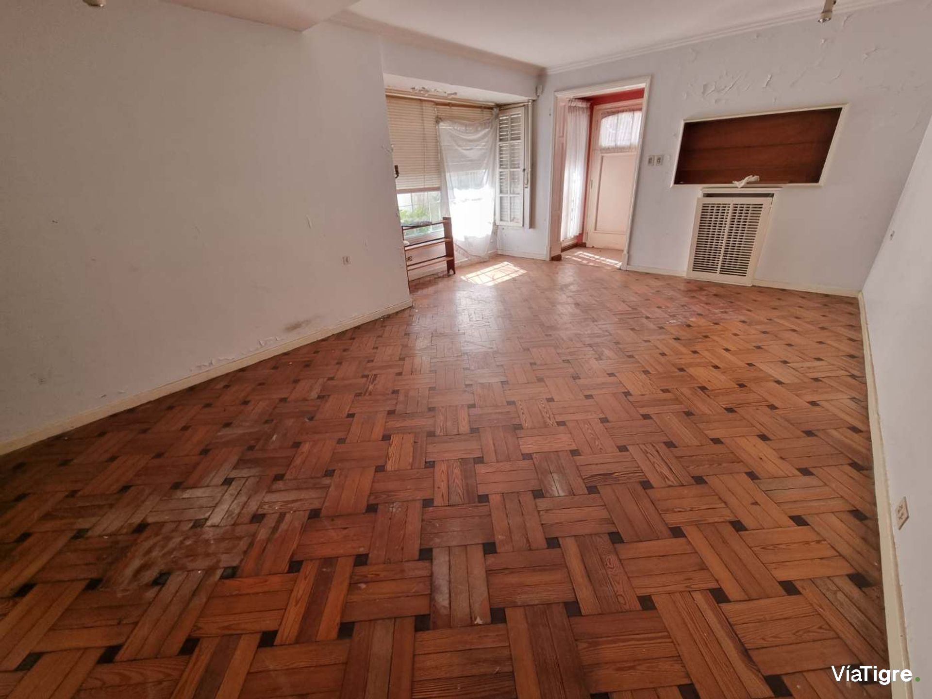 Casa En Venta Olivos Vte Lopez Jardin Y Pileta