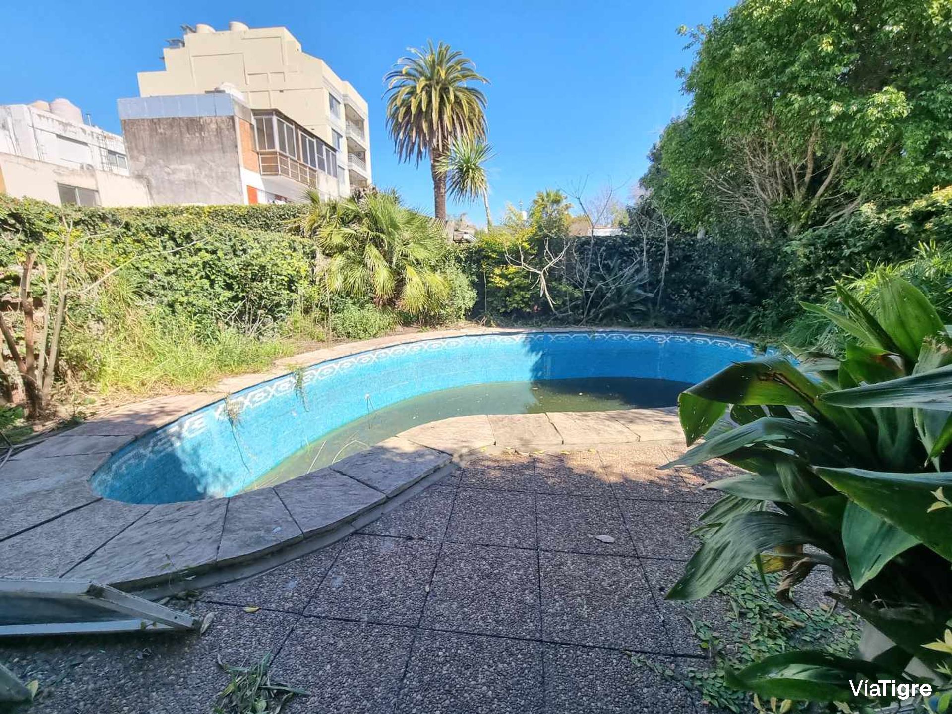 Casa En Venta Olivos Vte Lopez Jardin Y Pileta