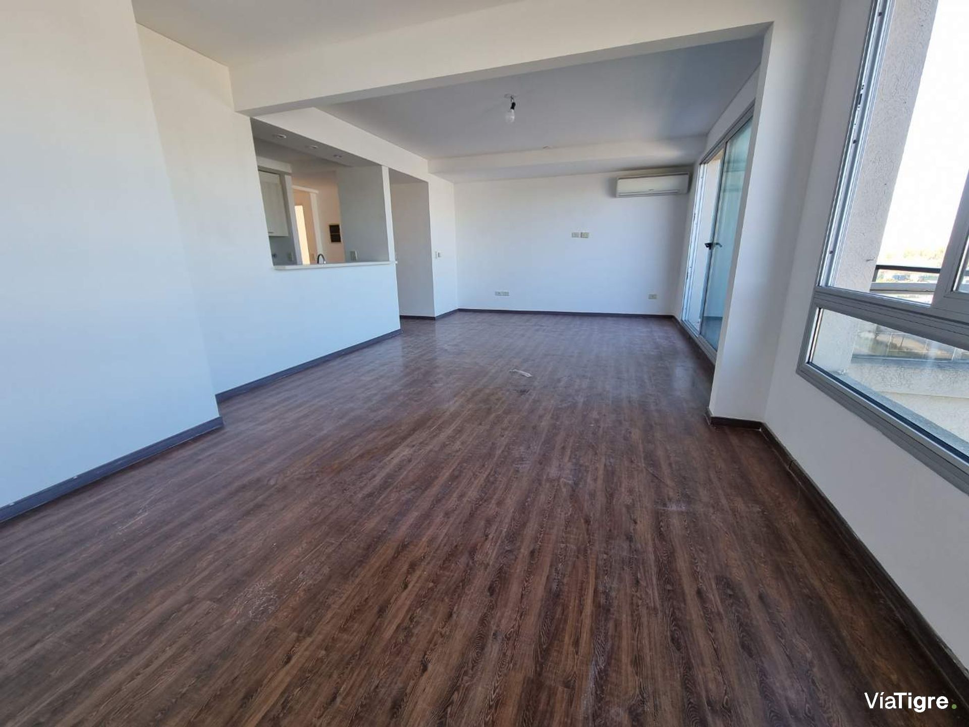 Departamento En Venta 3 Amb Espigon 13 Vista / Rio