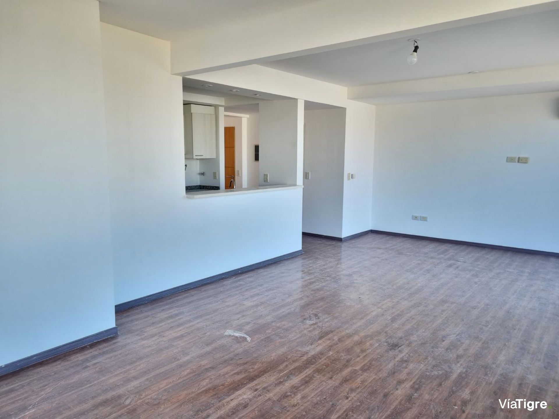 Departamento En Venta 3 Amb Espigon 13 Vista / Rio