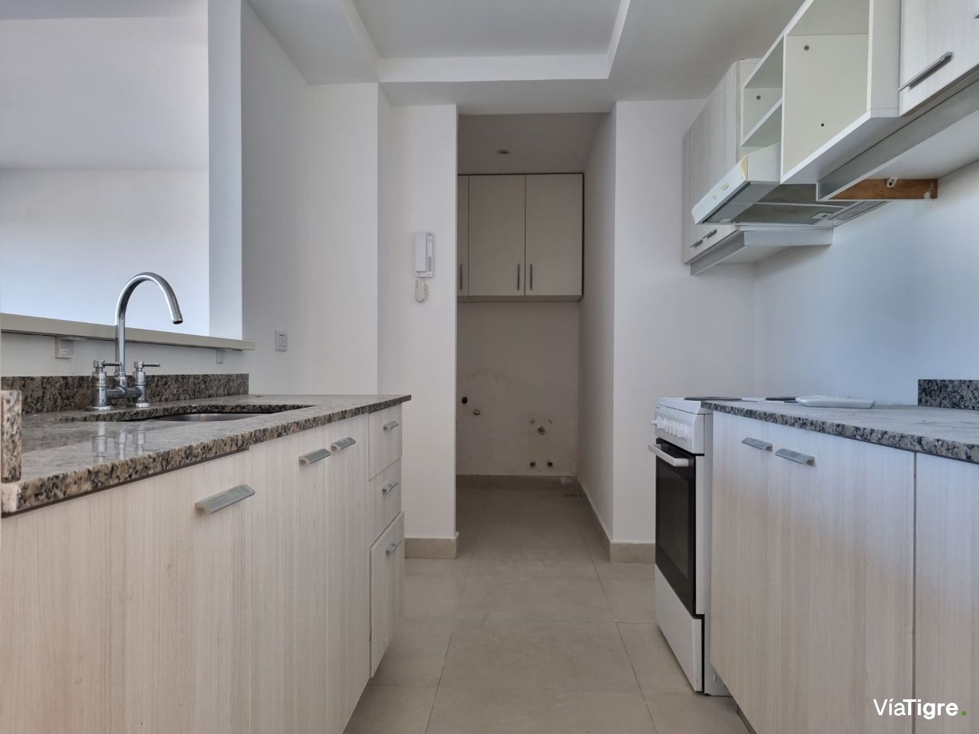 Departamento En Venta 3 Amb Espigon 13 Vista / Rio