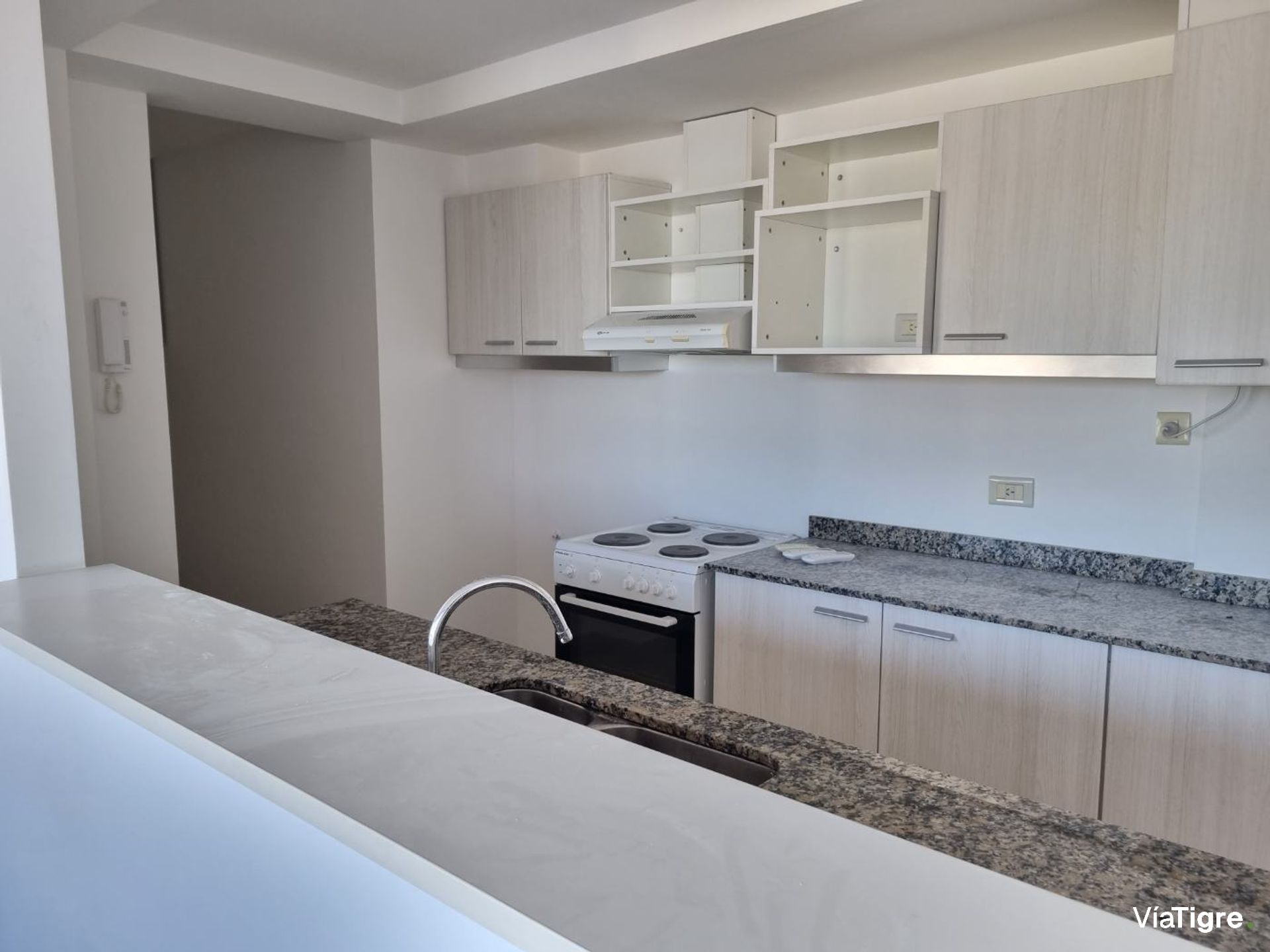 Departamento En Venta 3 Amb Espigon 13 Vista / Rio