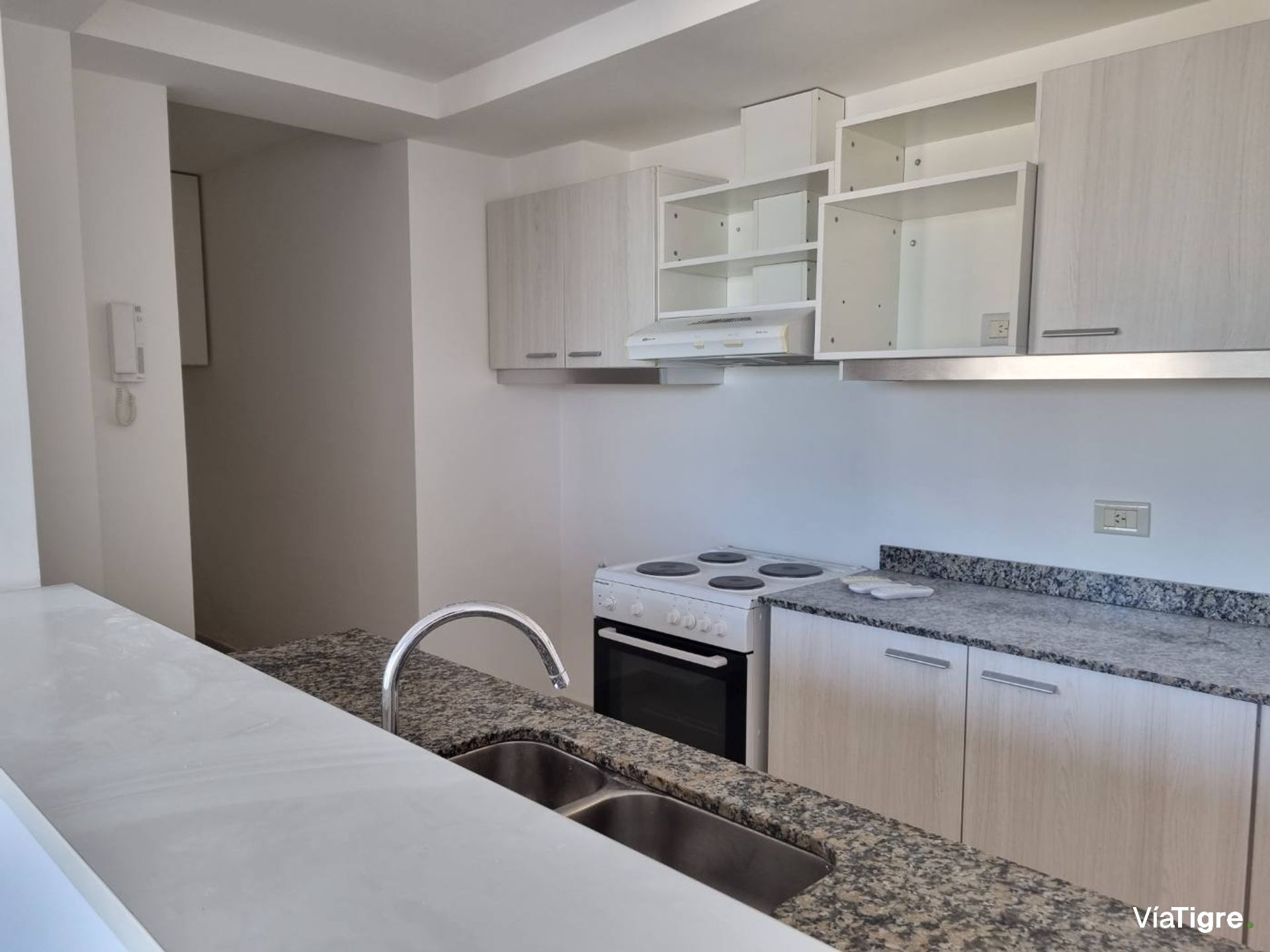 Departamento En Venta 3 Amb Espigon 13 Vista / Rio