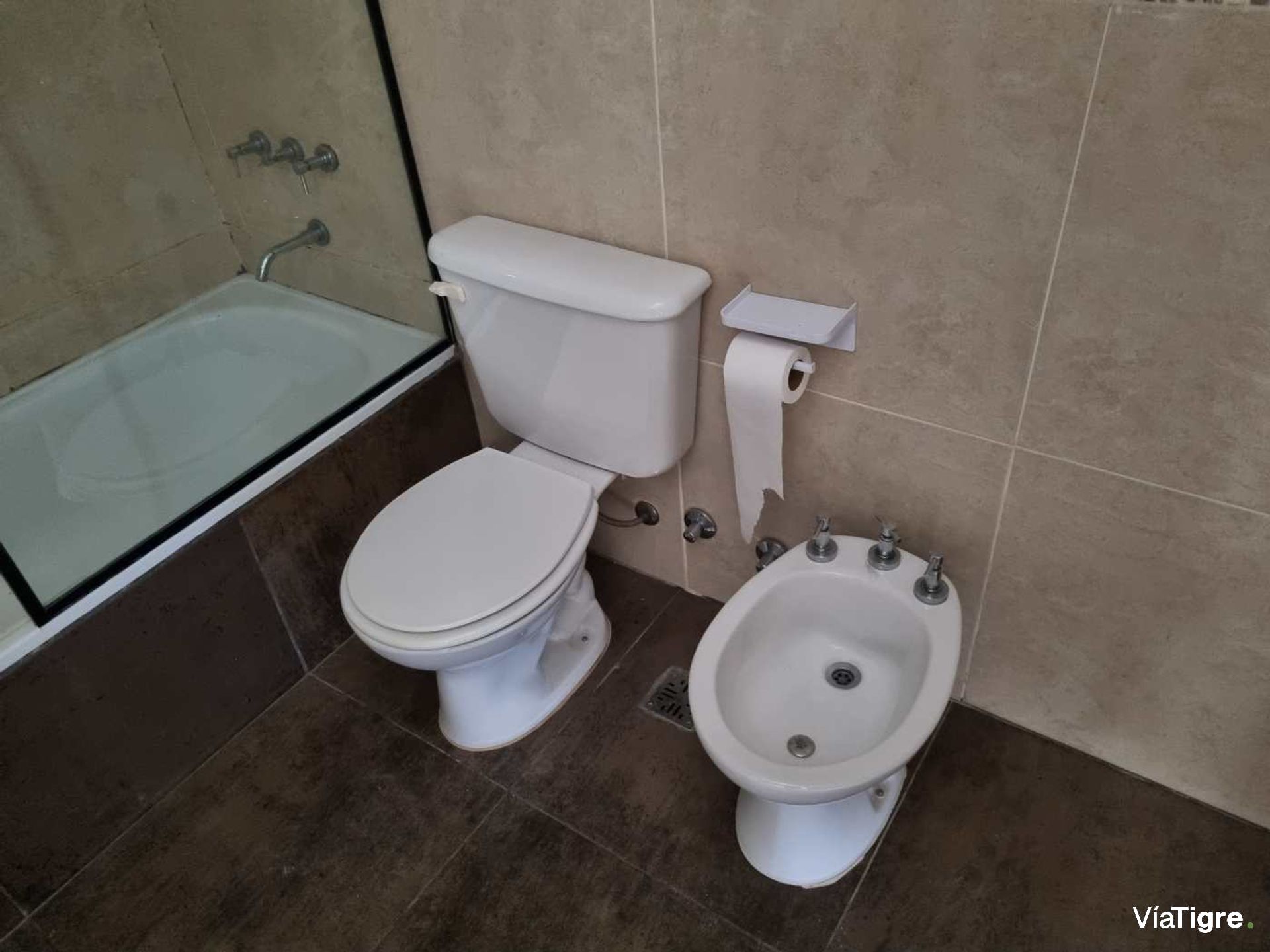 Departamento En Venta 3 Amb Espigon 13 Vista / Rio